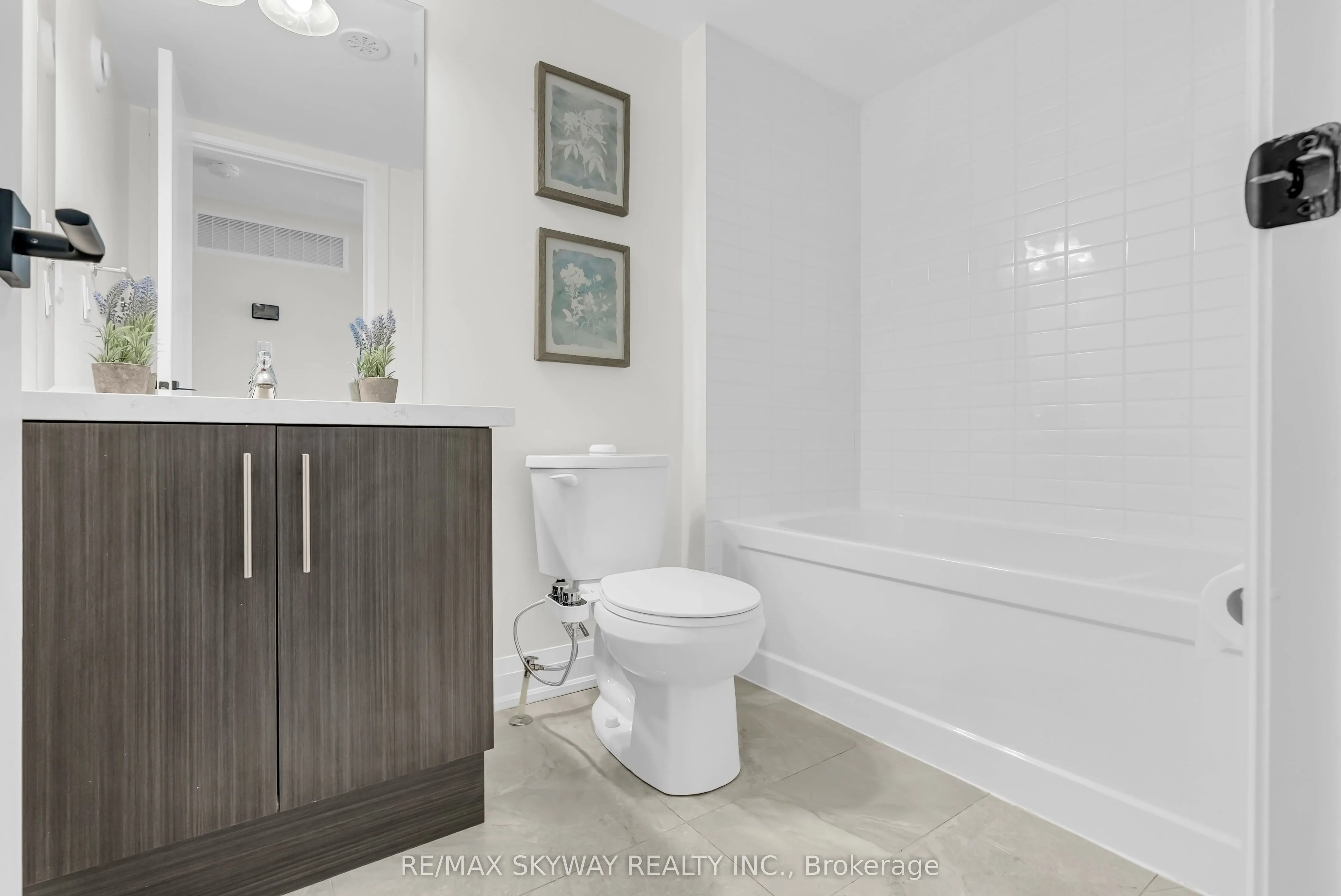 185 Veterans Drive, #16