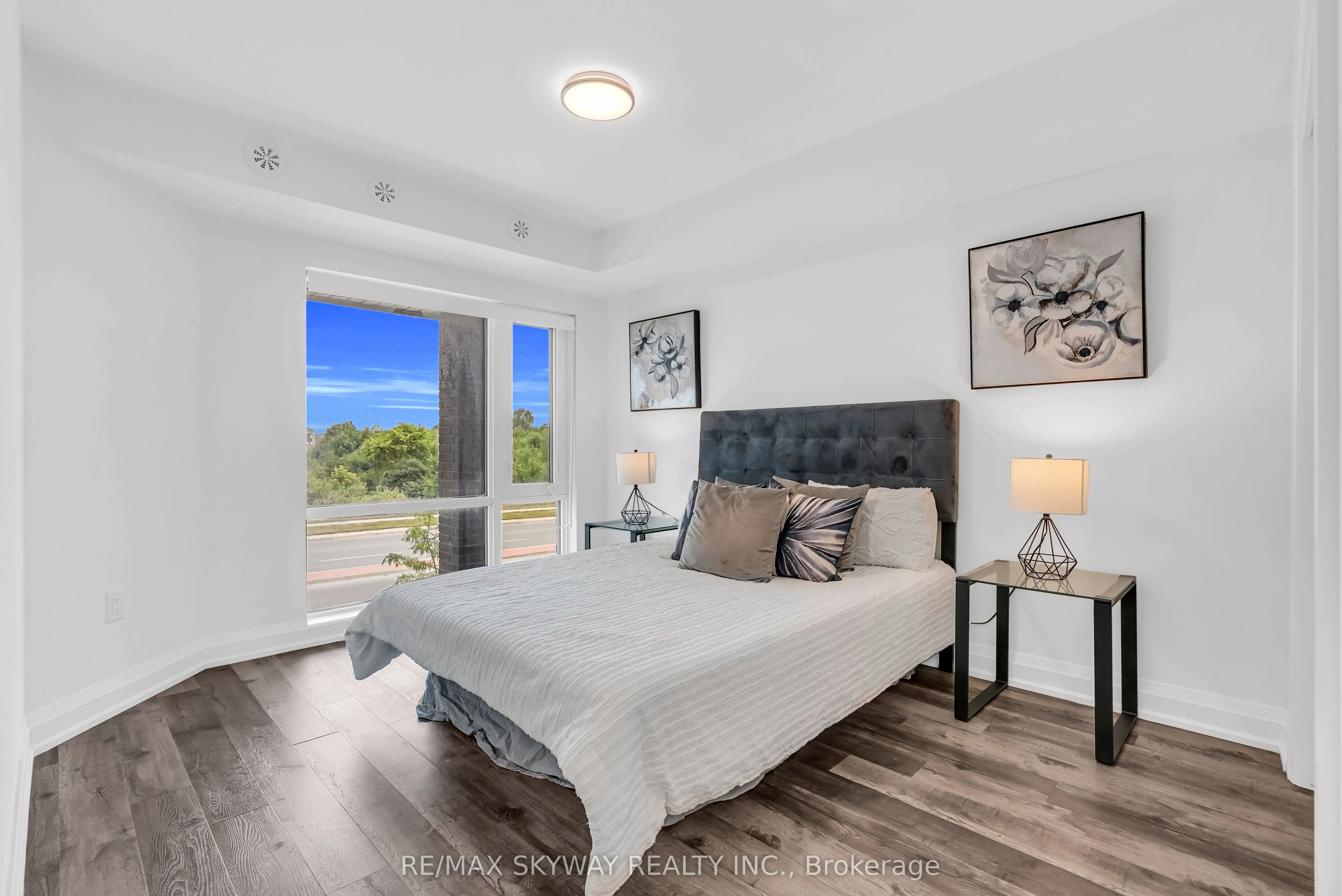 185 Veterans Drive, #16