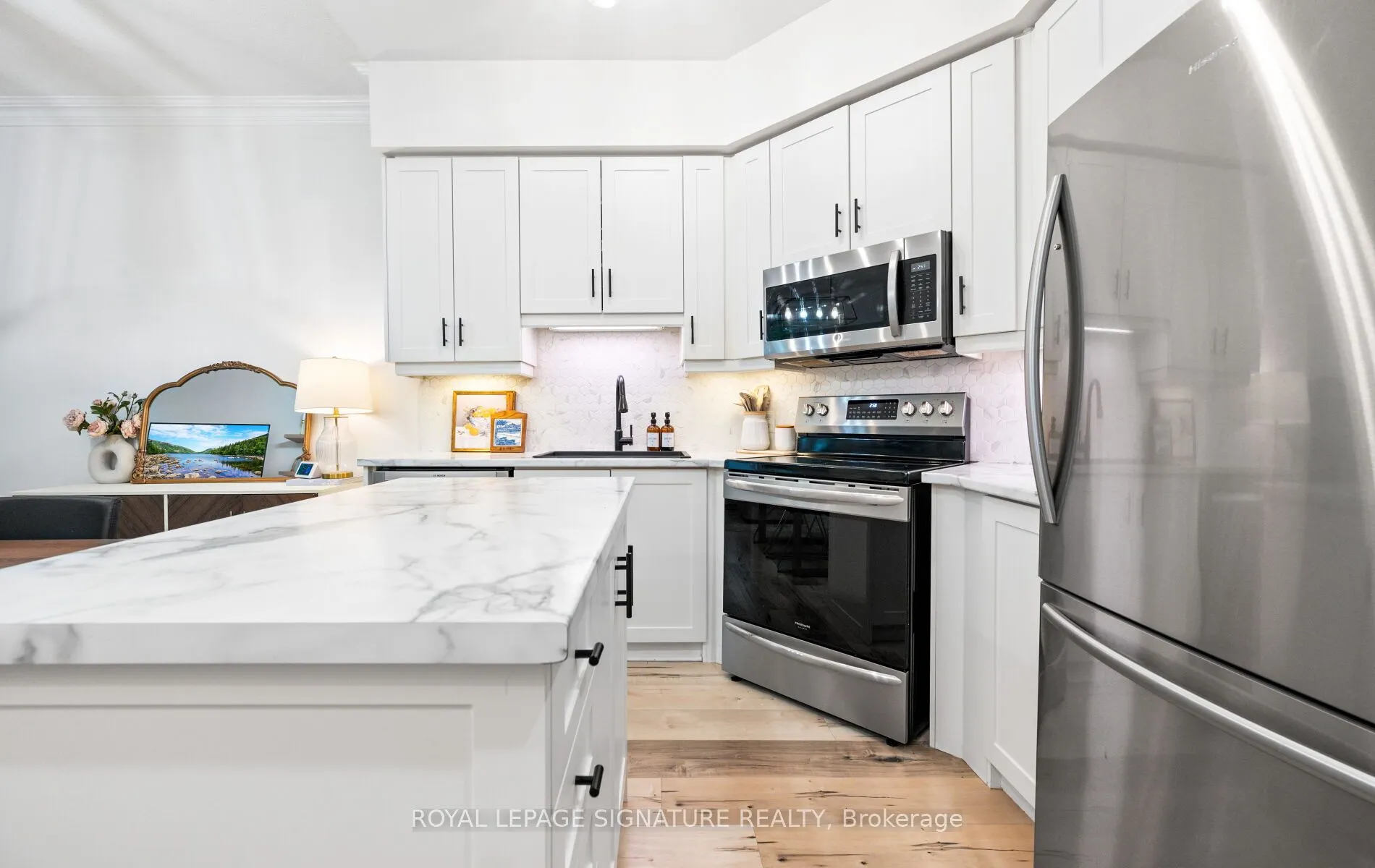 80 Absolute Avenue, #104