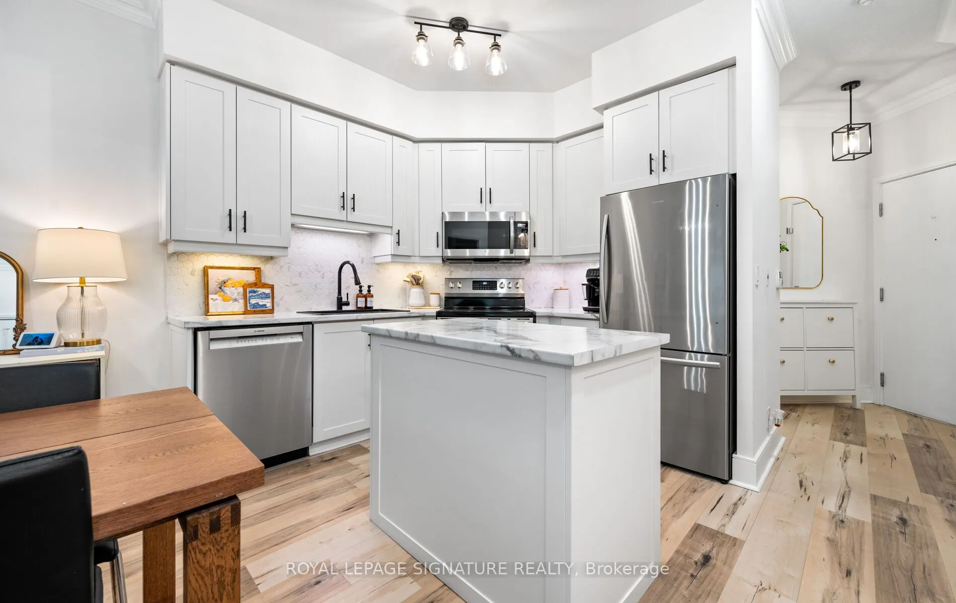 80 Absolute Avenue, #104
