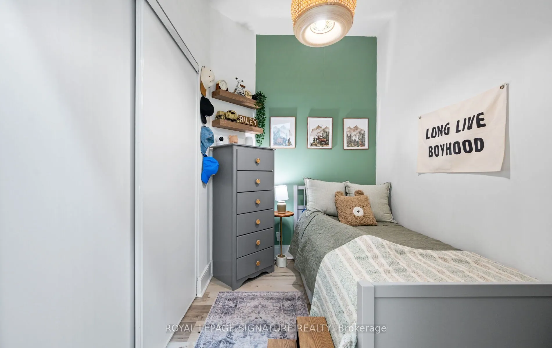 80 Absolute Avenue, #104