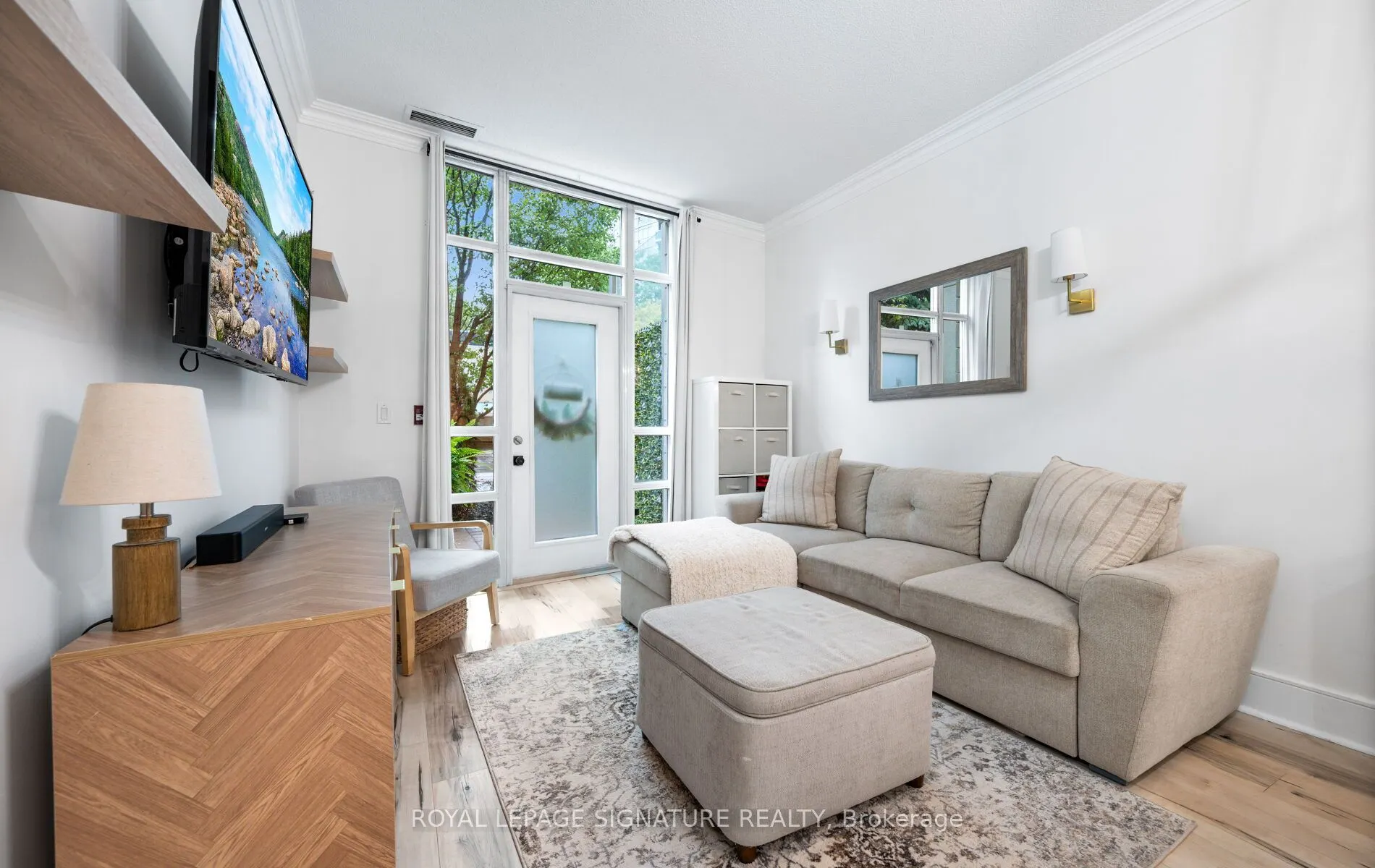 80 Absolute Avenue, #104