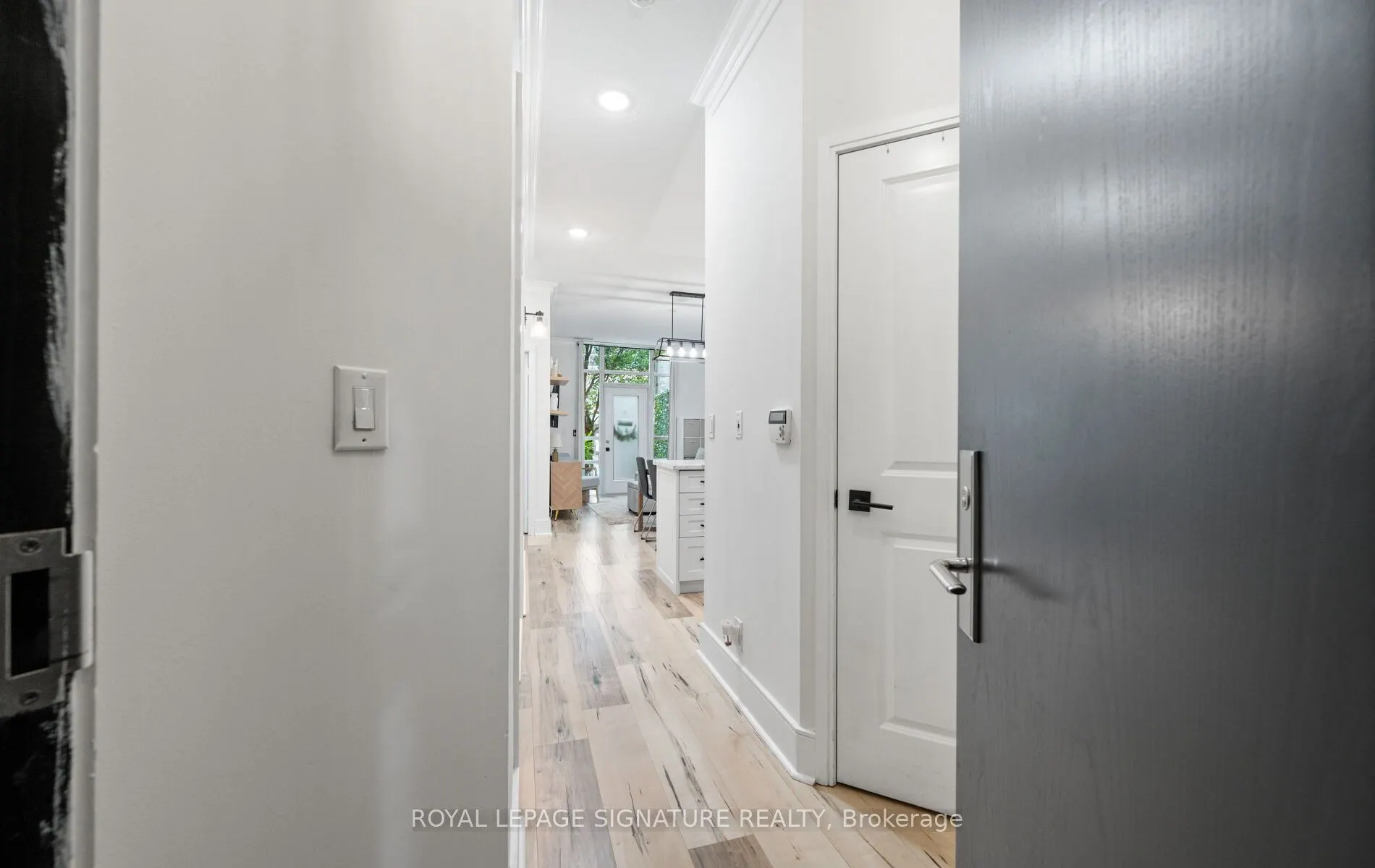 80 Absolute Avenue, #104