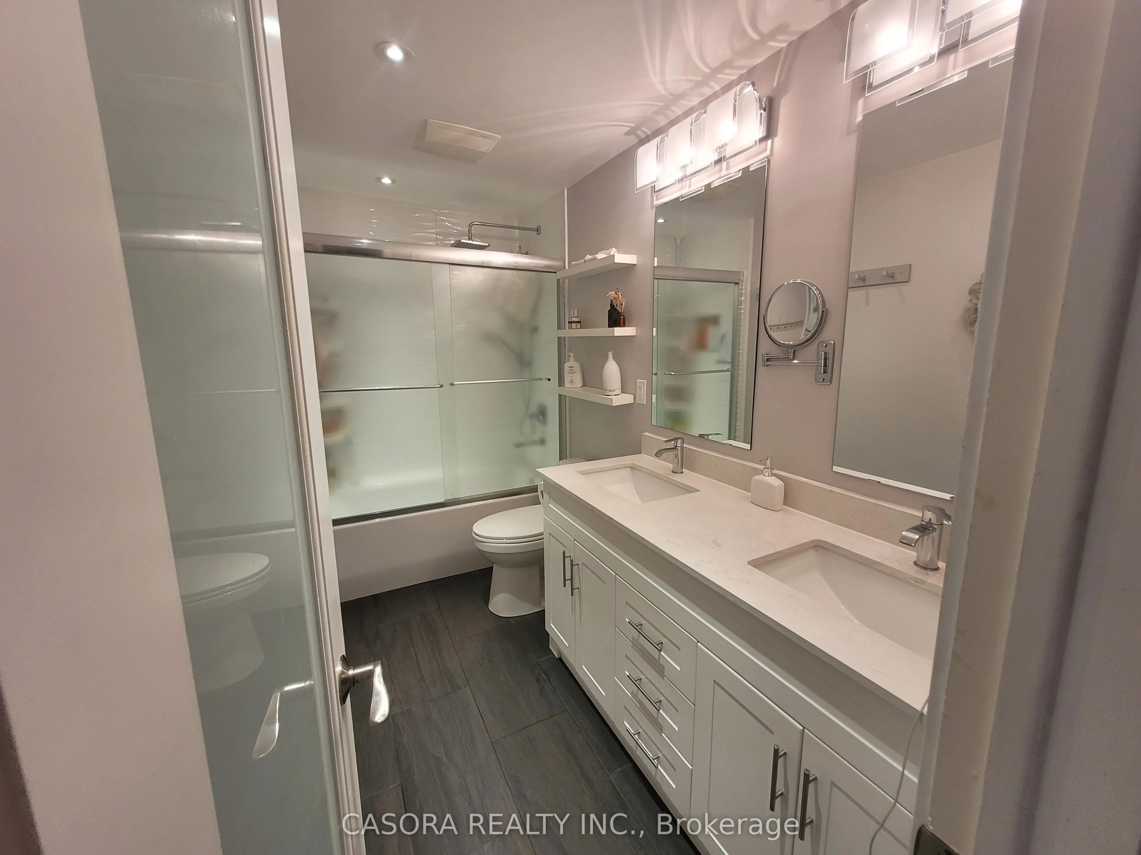 3049 Glencrest Road, #27