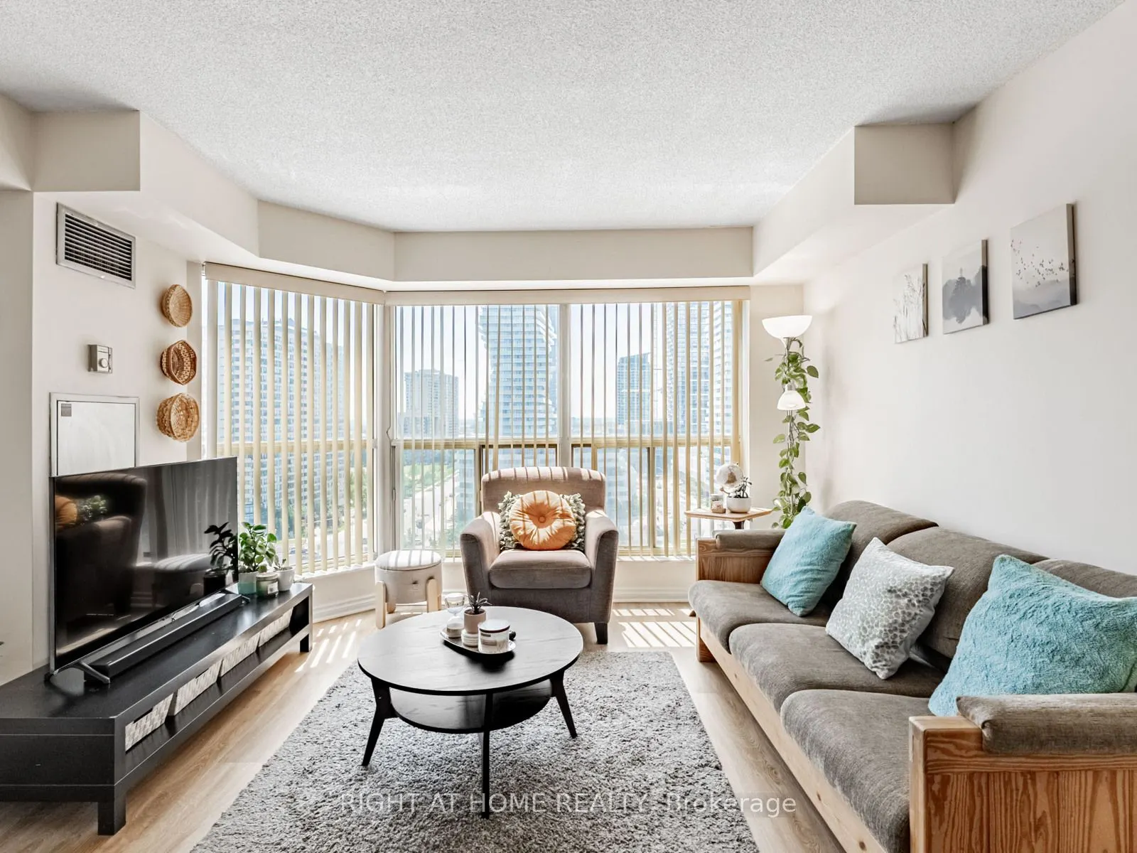 335 Webb Drive, #1412