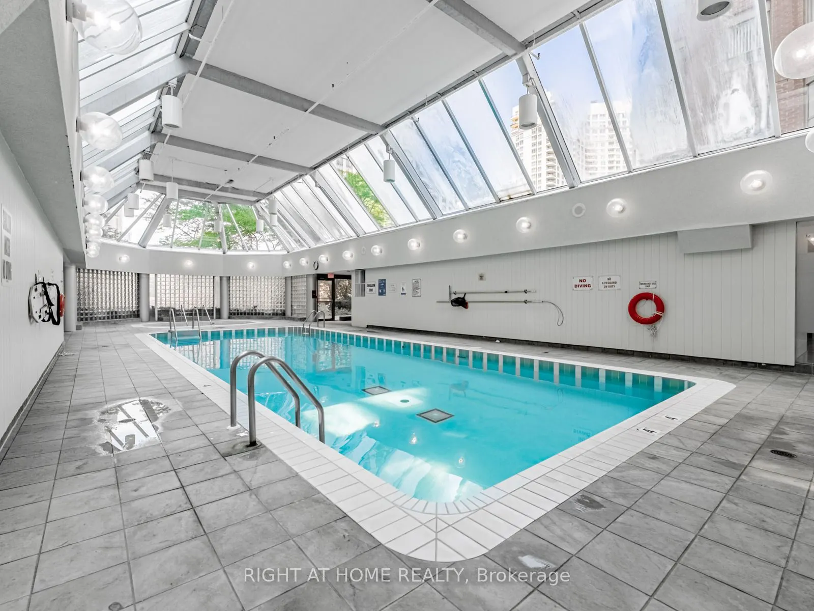 335 Webb Drive, #1412