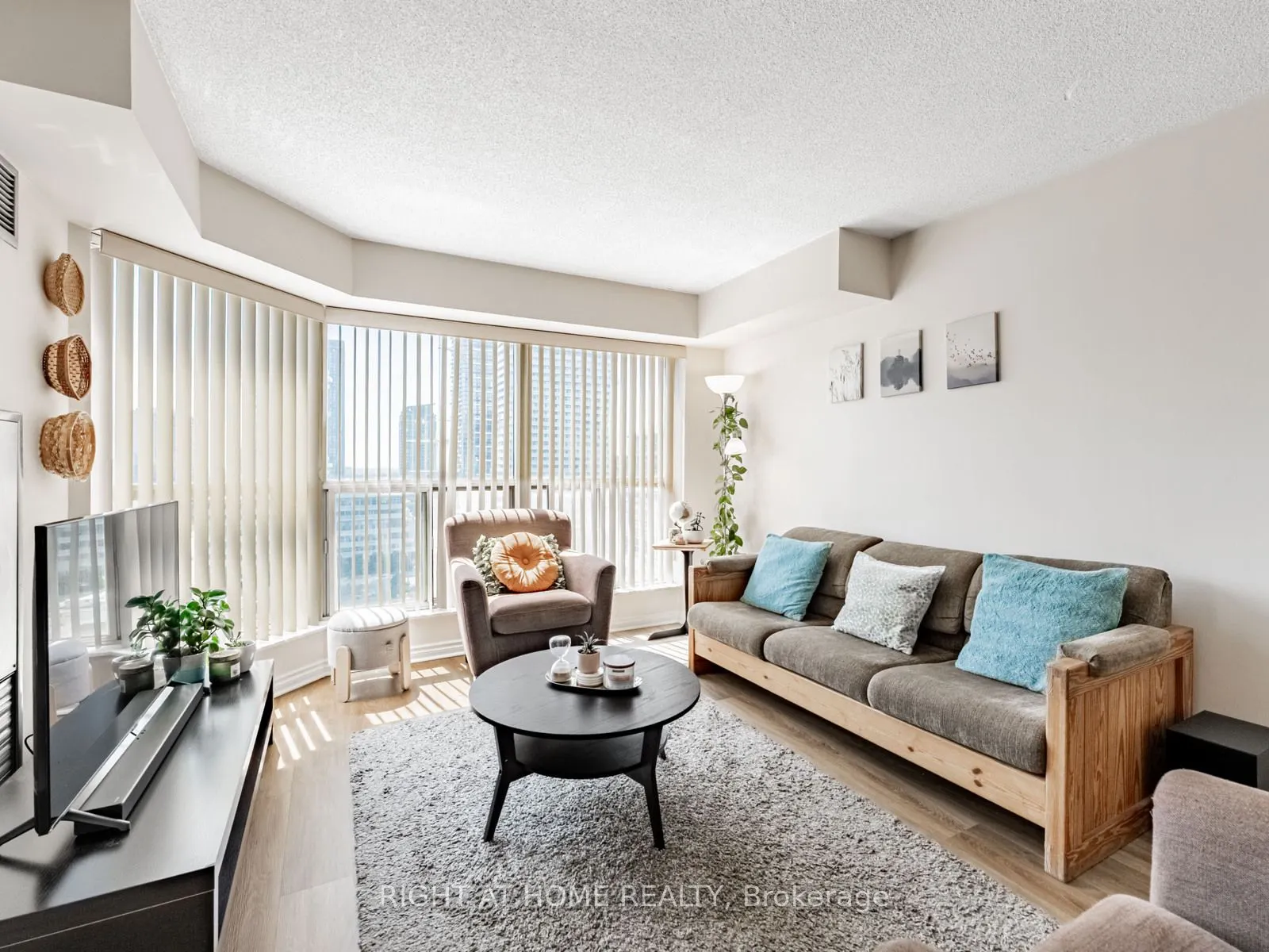 335 Webb Drive, #1412