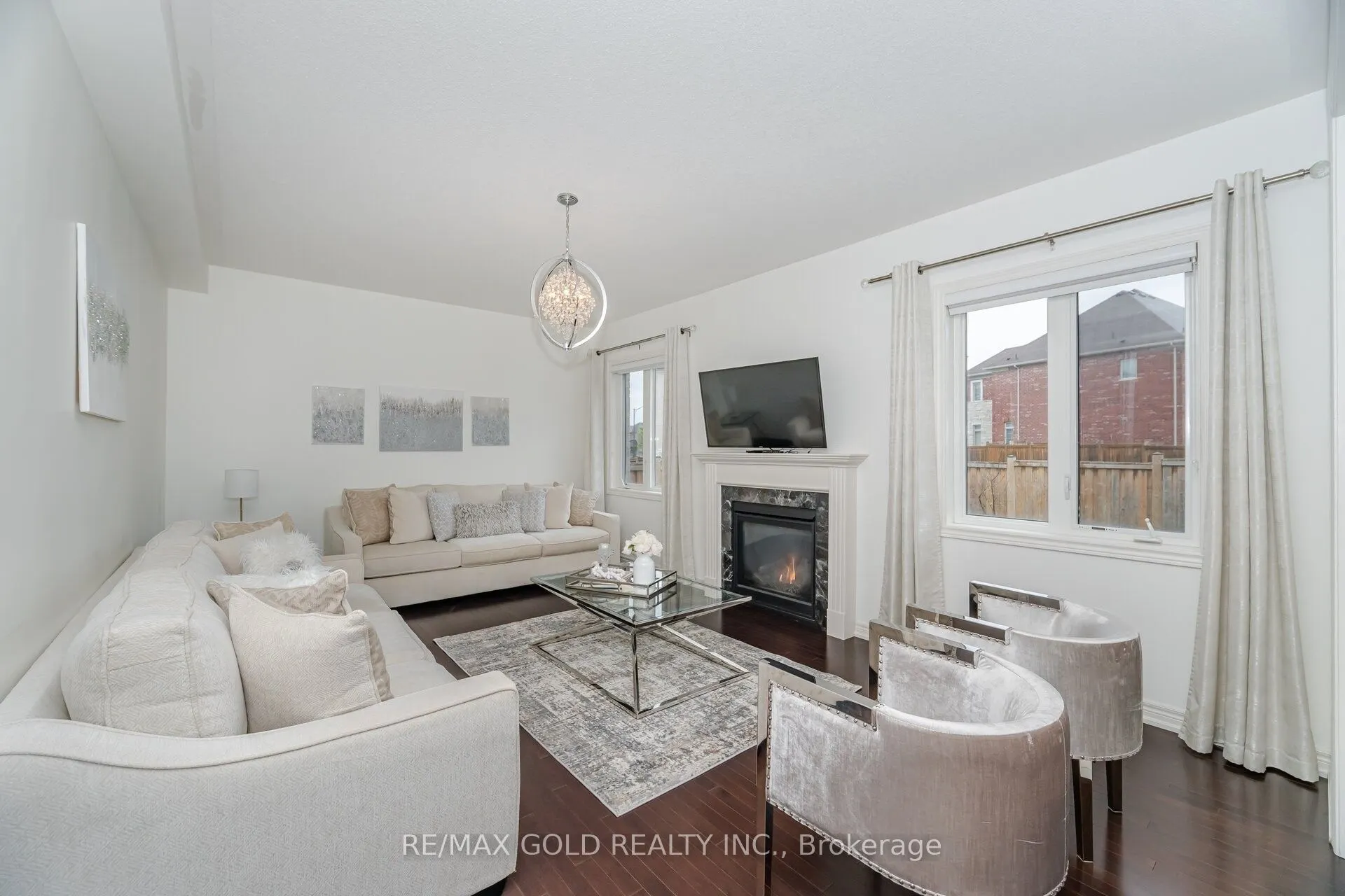 37 Observatory Crescent
