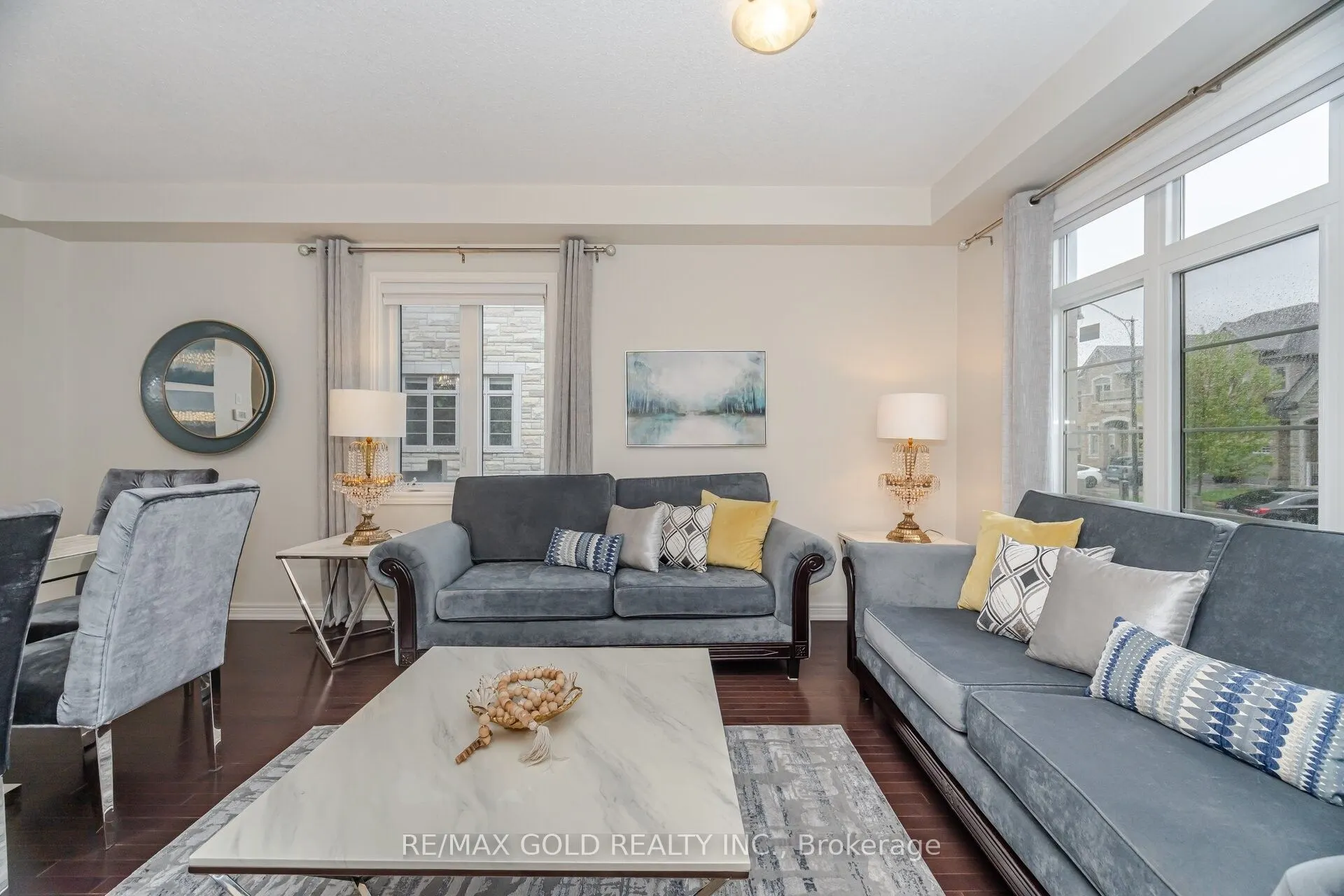 37 Observatory Crescent