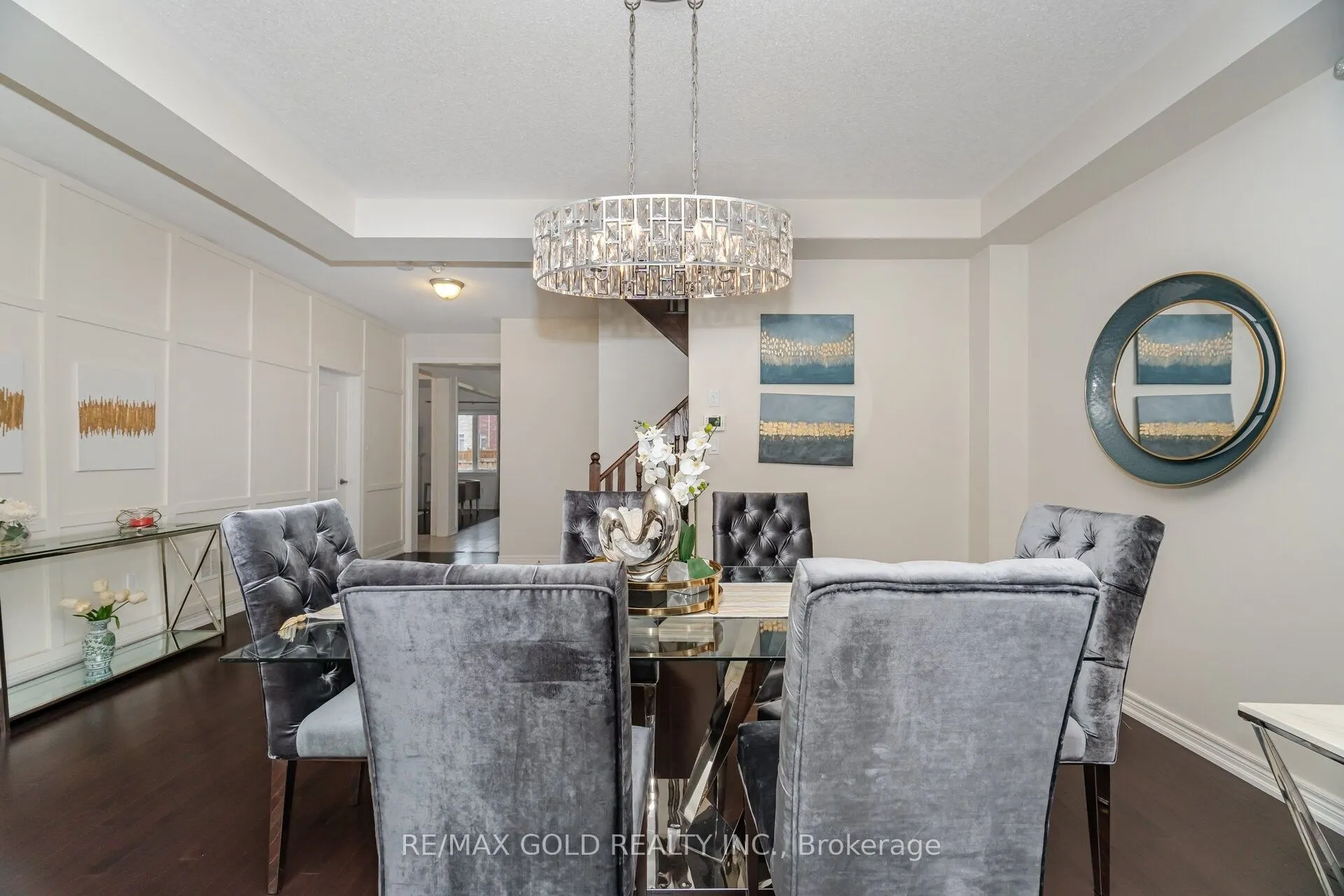 37 Observatory Crescent