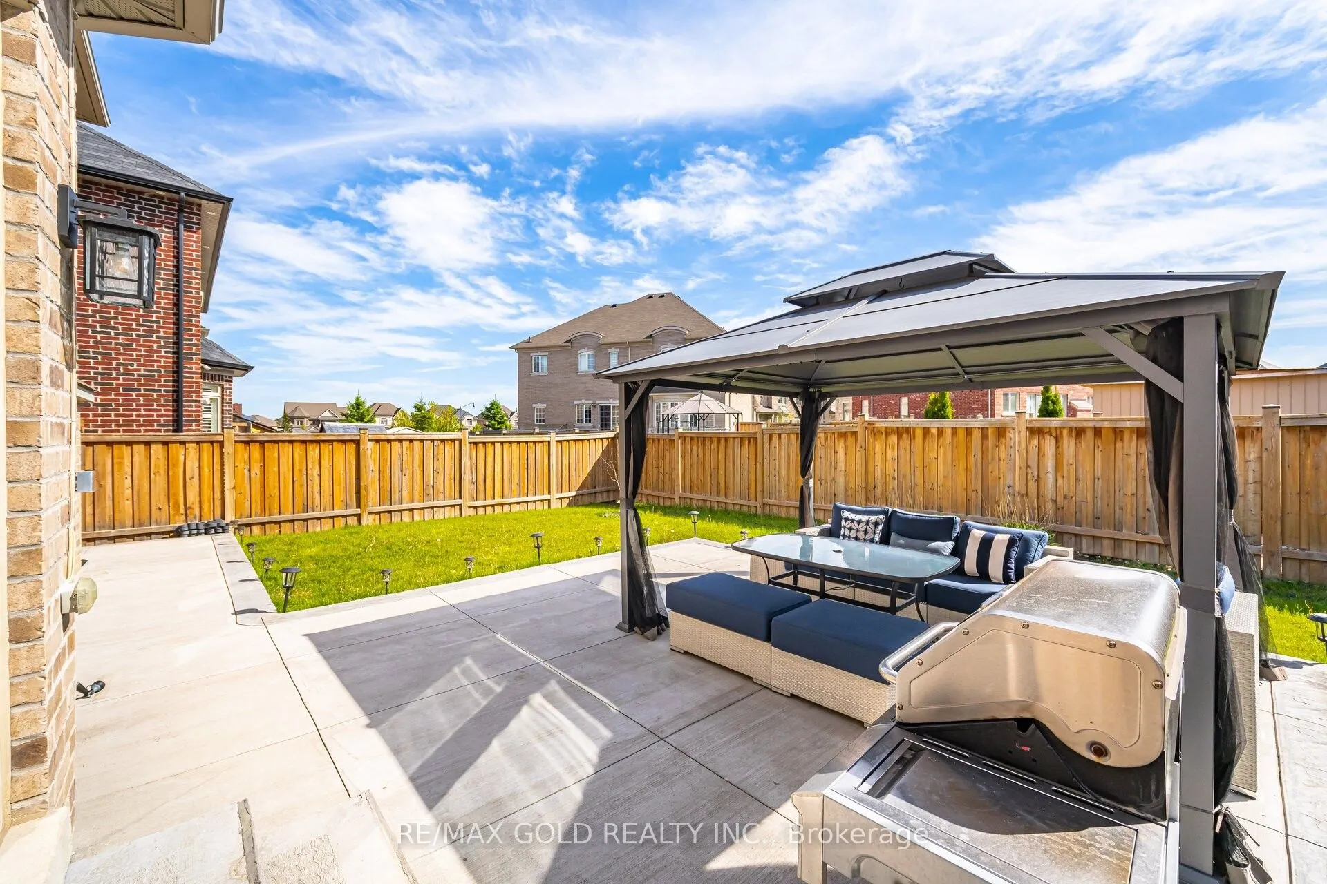 37 Observatory Crescent