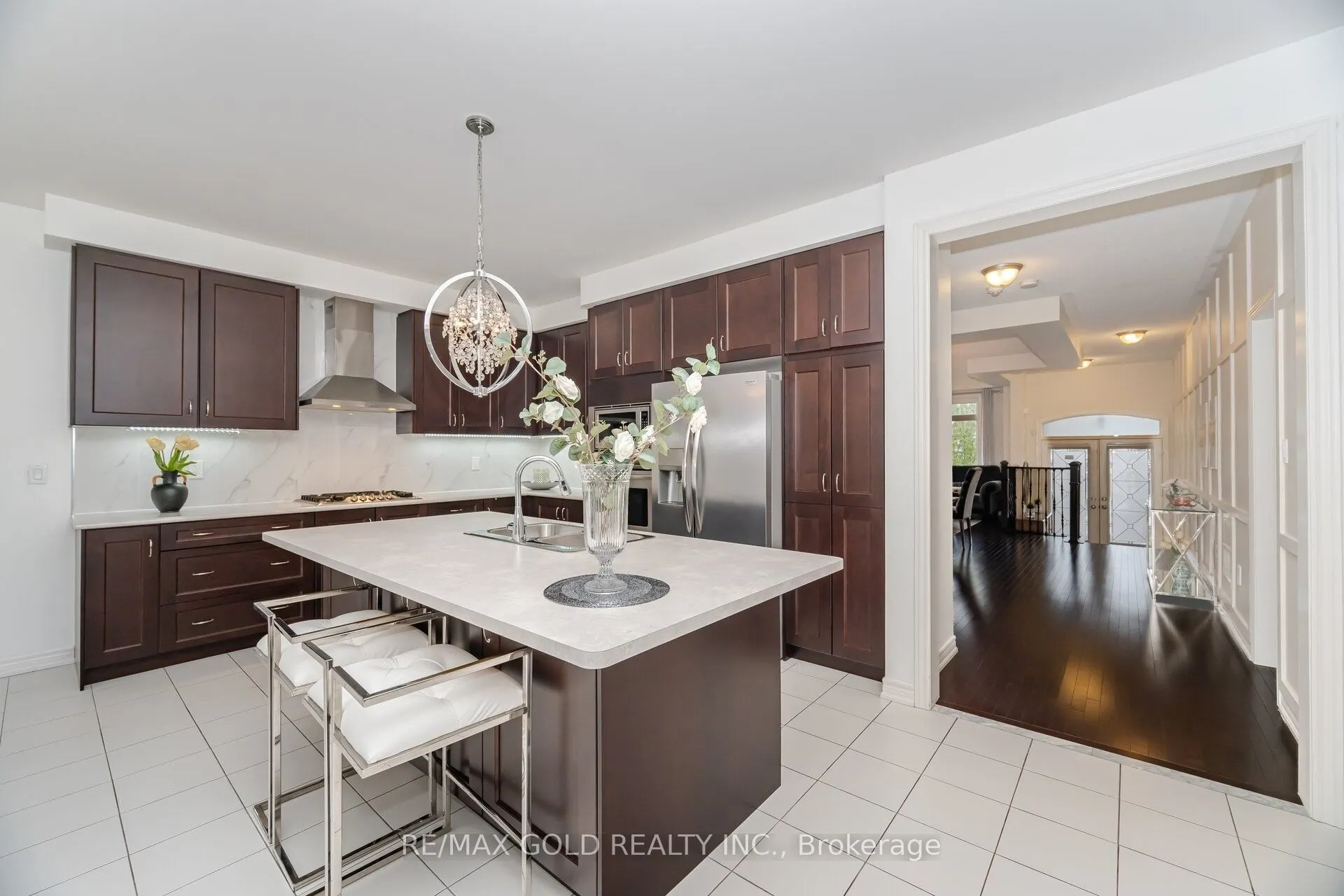 37 Observatory Crescent