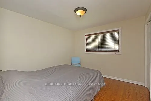 3486 Rexway Drive