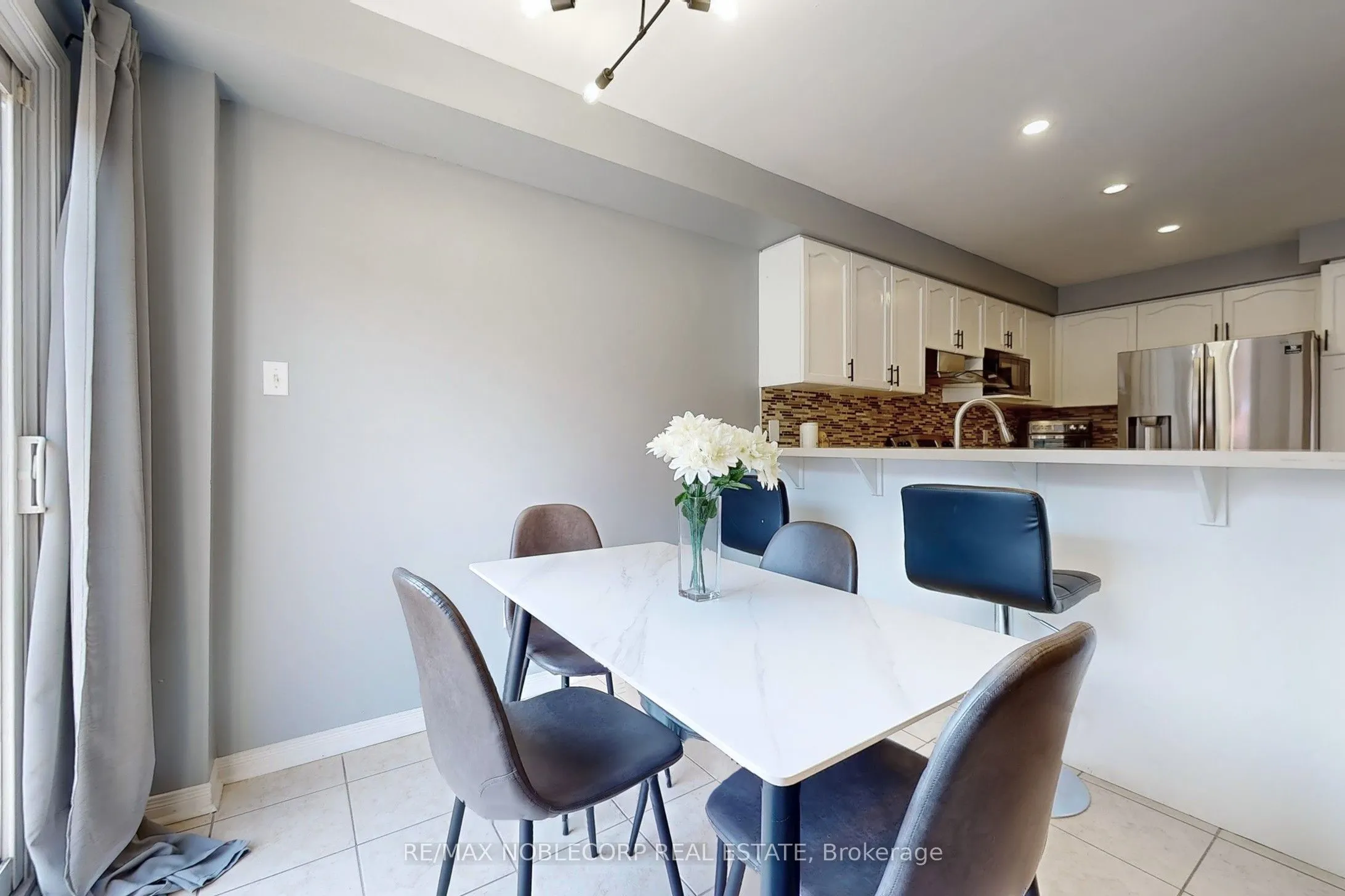 130 Rockgarden Trail