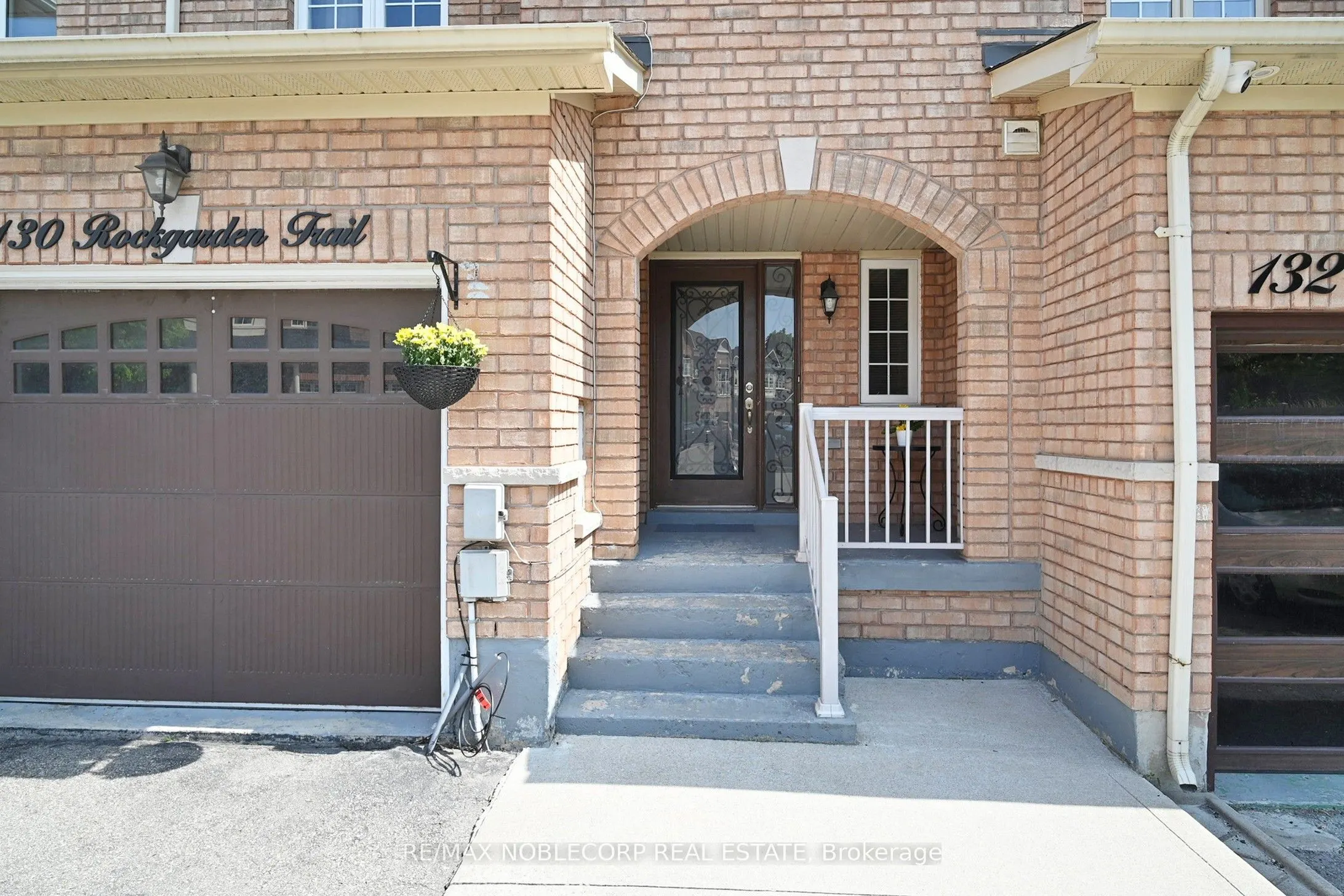 130 Rockgarden Trail