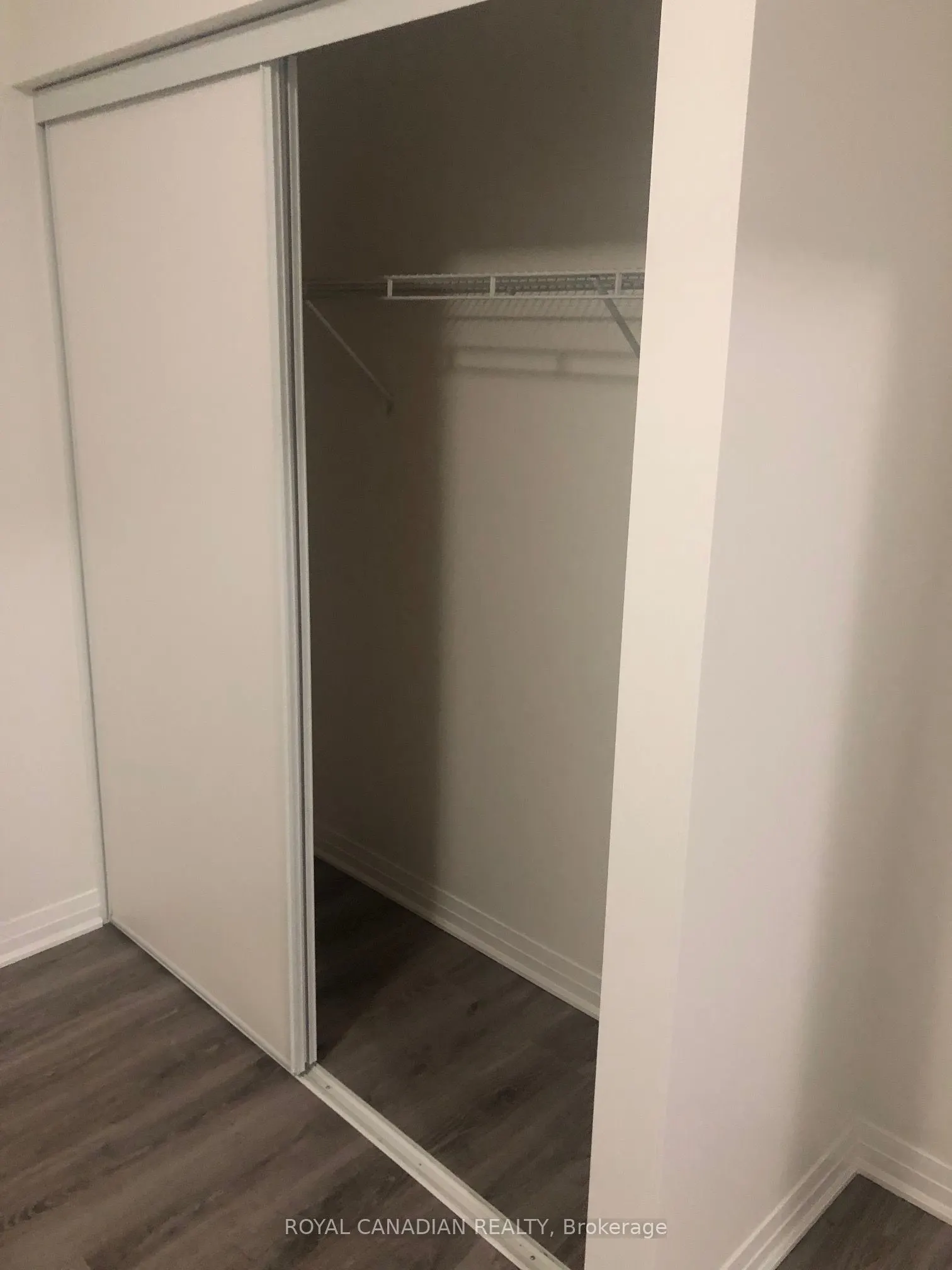 128 Grovewood Common, #206