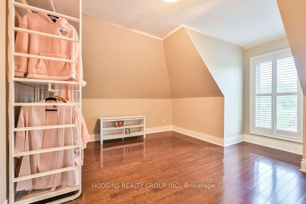 3264 Barchester Court