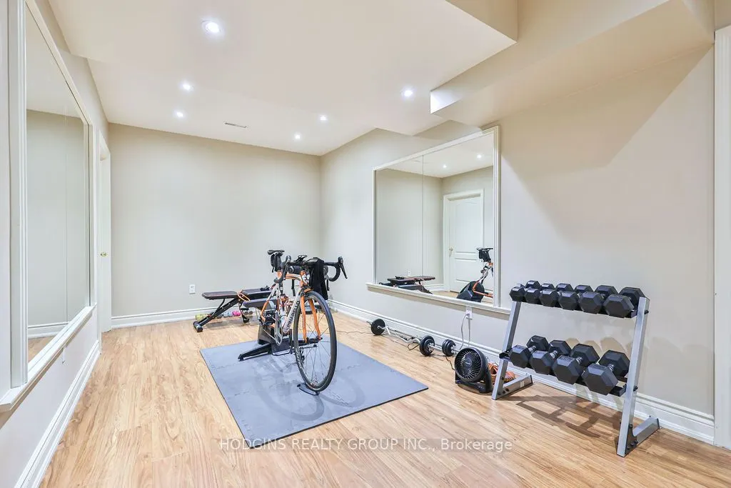 3264 Barchester Court