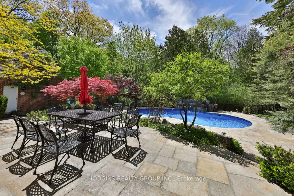 3264 Barchester Court