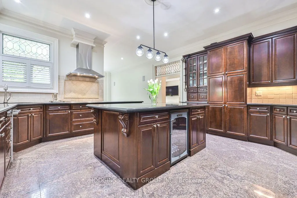 3264 Barchester Court