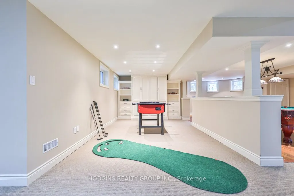 3264 Barchester Court