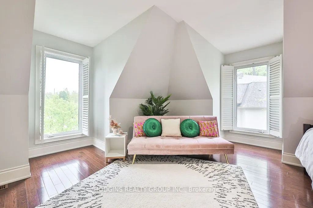 3264 Barchester Court