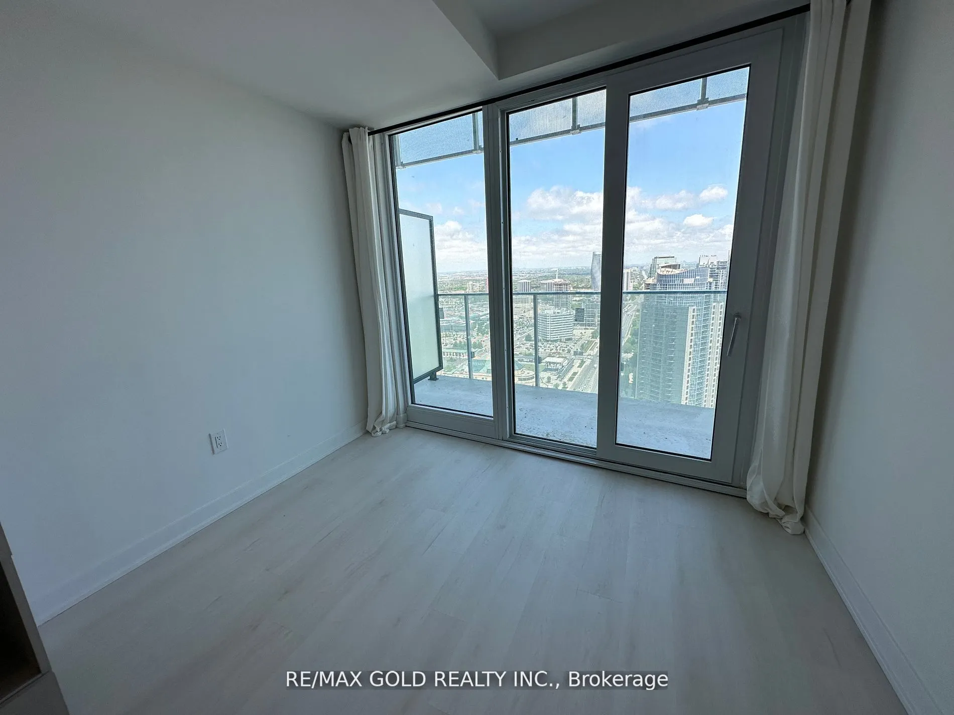 3900 Confederation Parkway, #3412