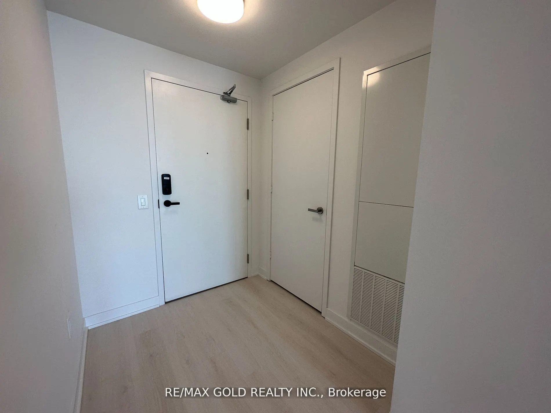 3900 Confederation Parkway, #3412