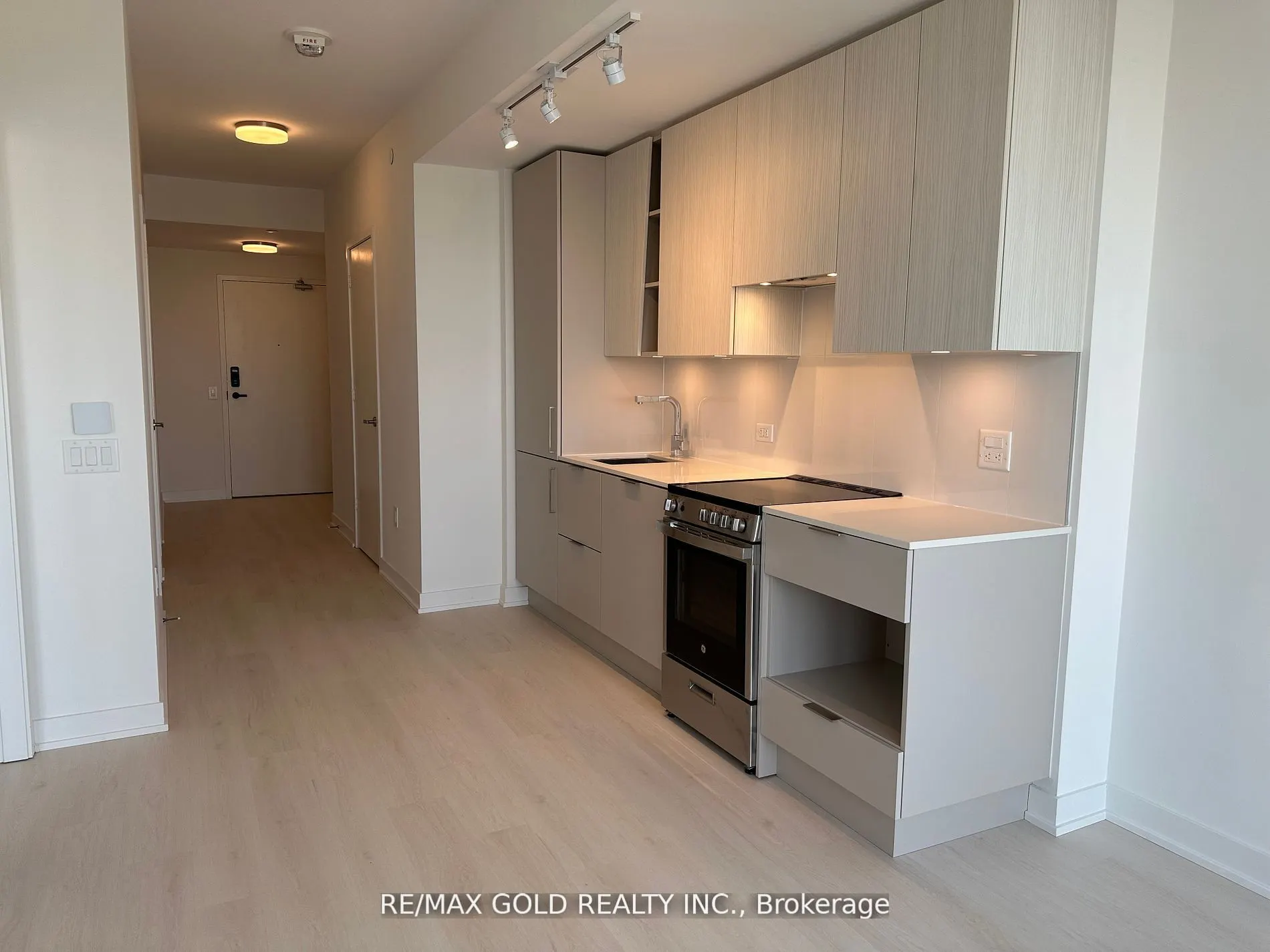 3900 Confederation Parkway, #3412