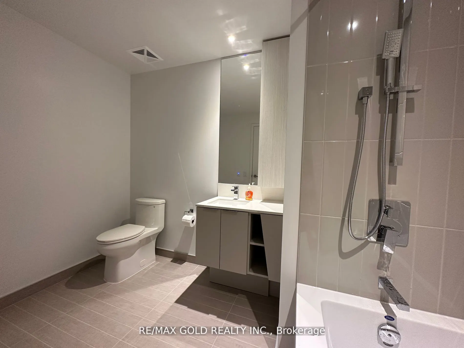3900 Confederation Parkway, #3412