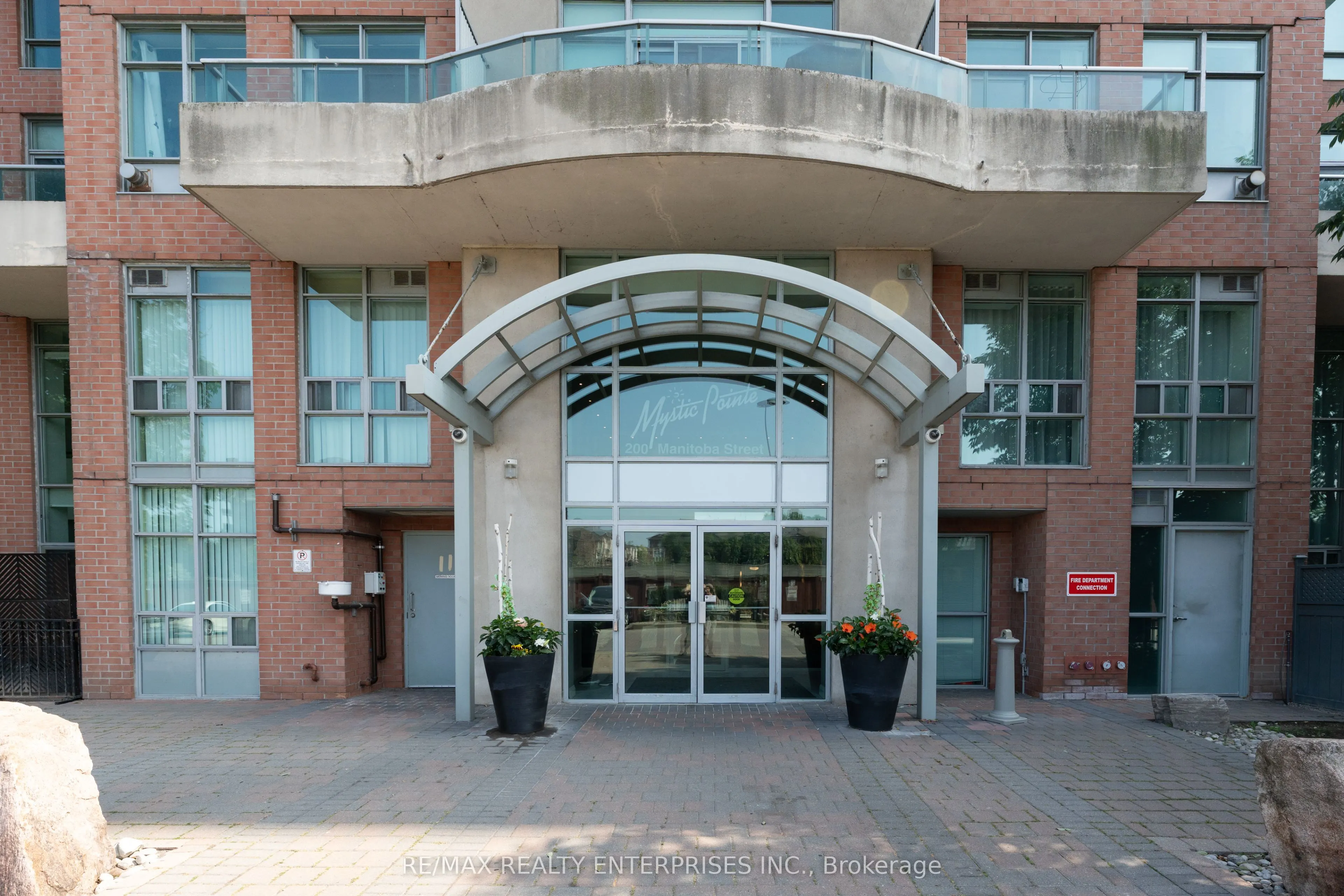 200 Manitoba Street, #333