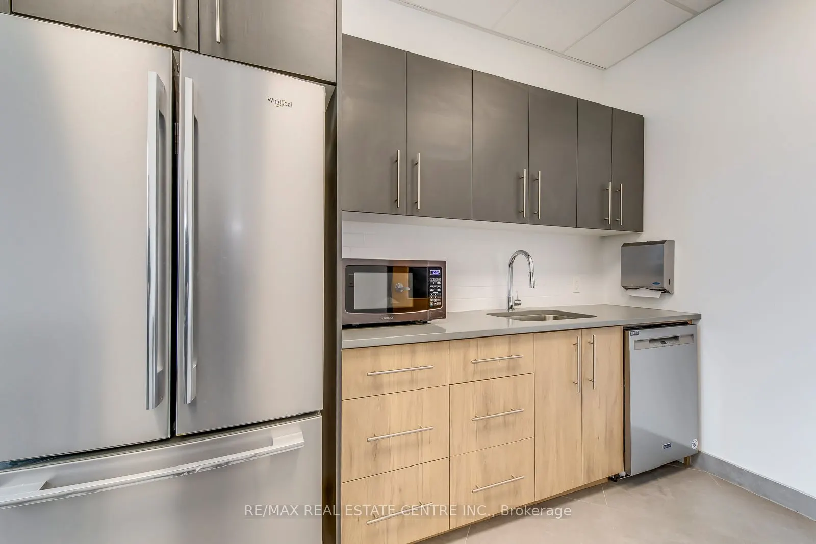 3475 Rebecca Street, #211