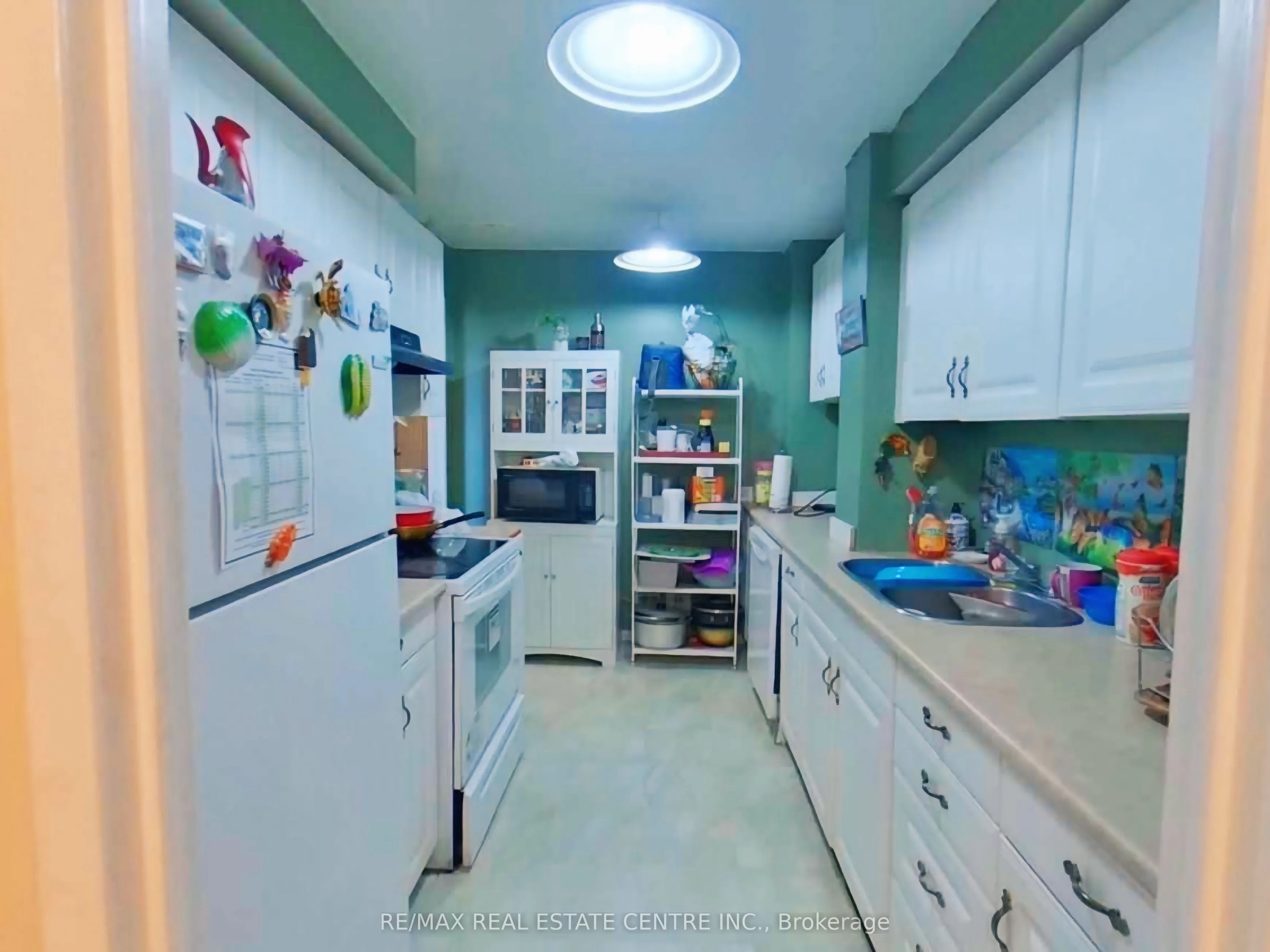 2095 Roche Court, #111