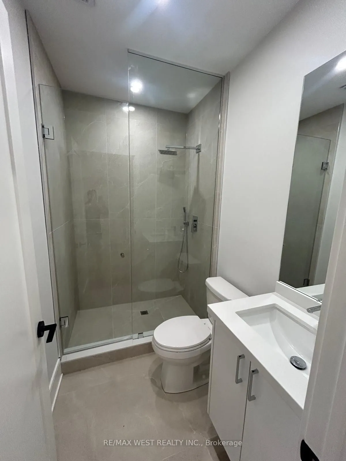 35A Frances Avenue