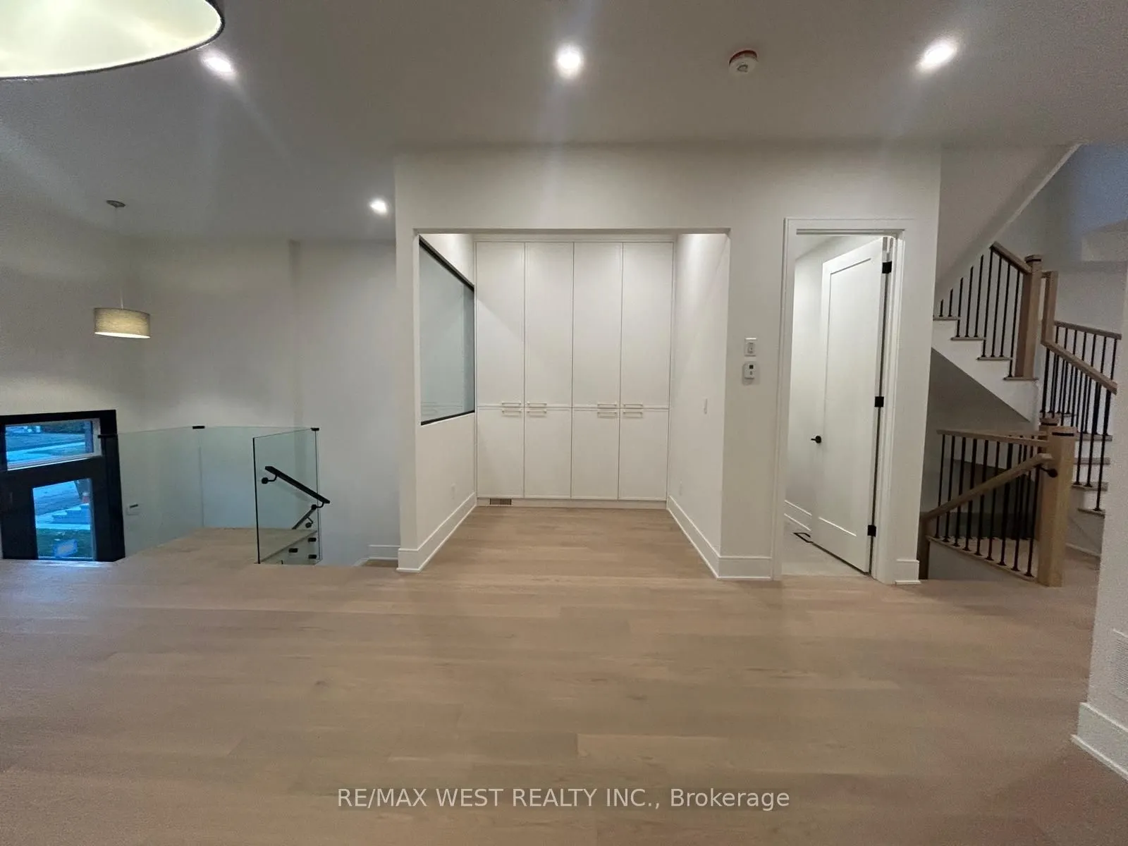 35A Frances Avenue