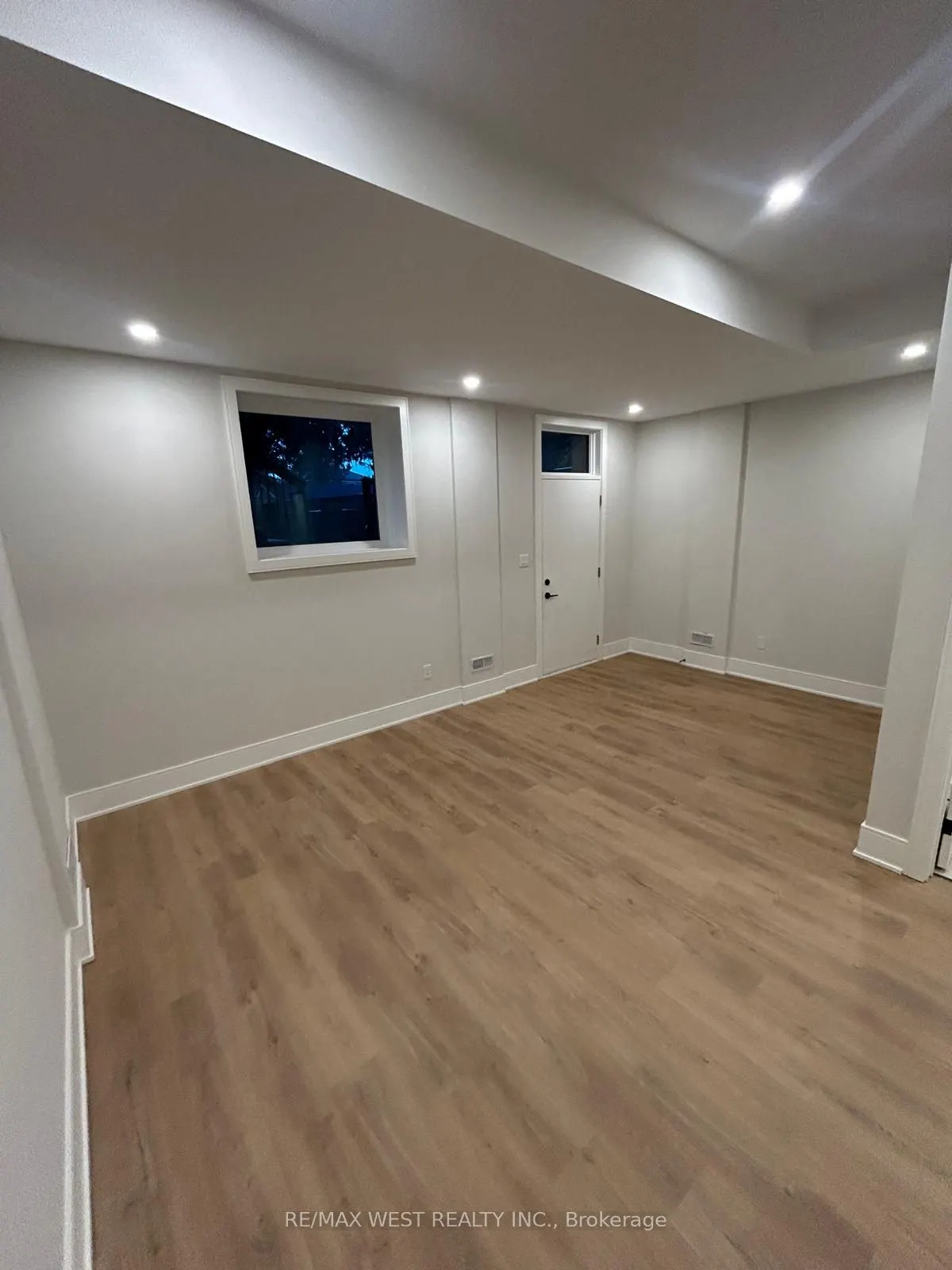 35A Frances Avenue