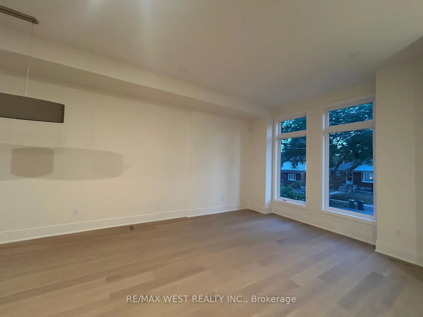 35A Frances Avenue