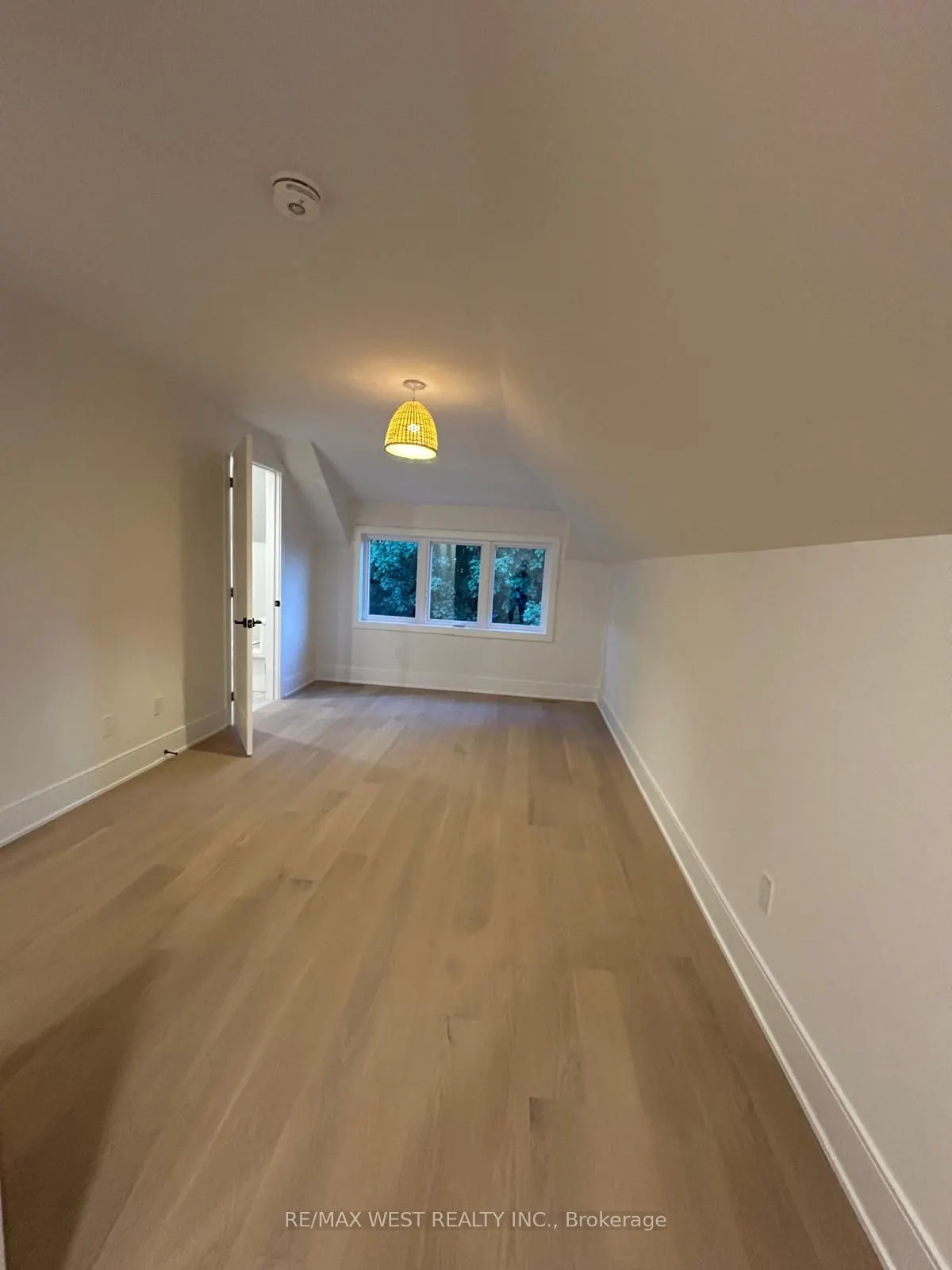 35A Frances Avenue
