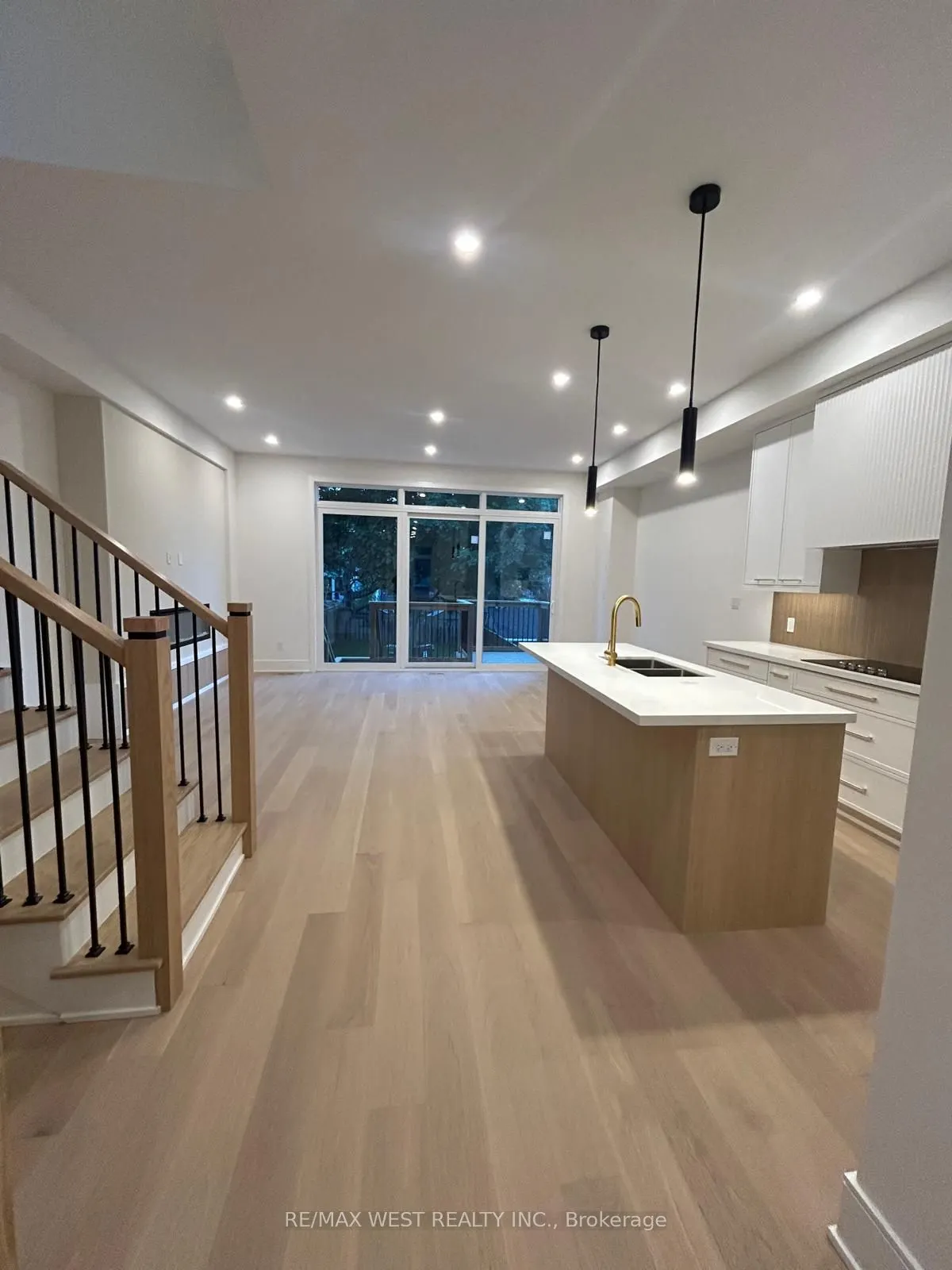 35A Frances Avenue