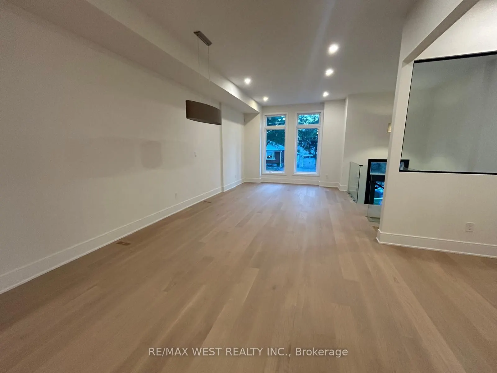 35A Frances Avenue