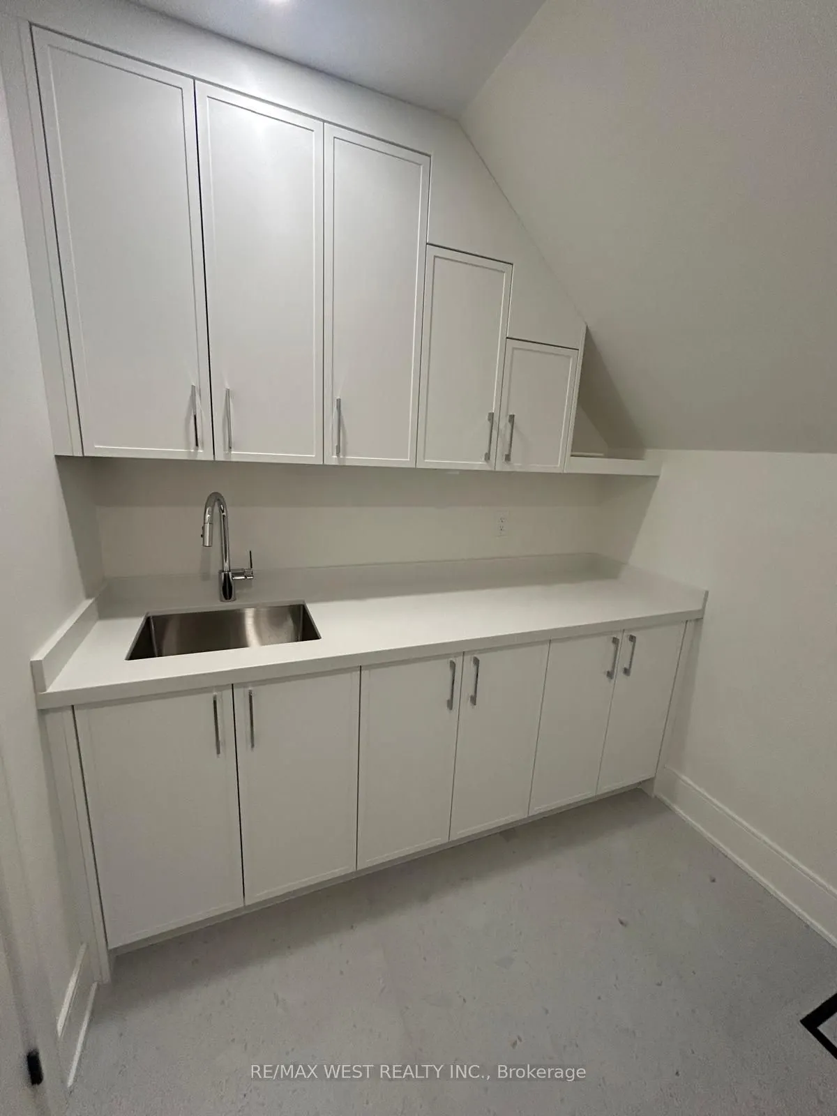 35A Frances Avenue