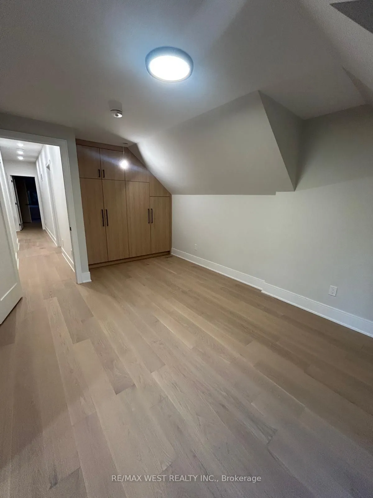 35A Frances Avenue