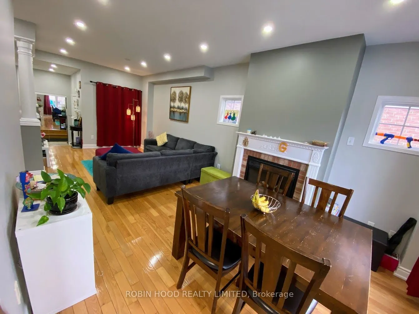 1868 Stevington Crescent, #Upper