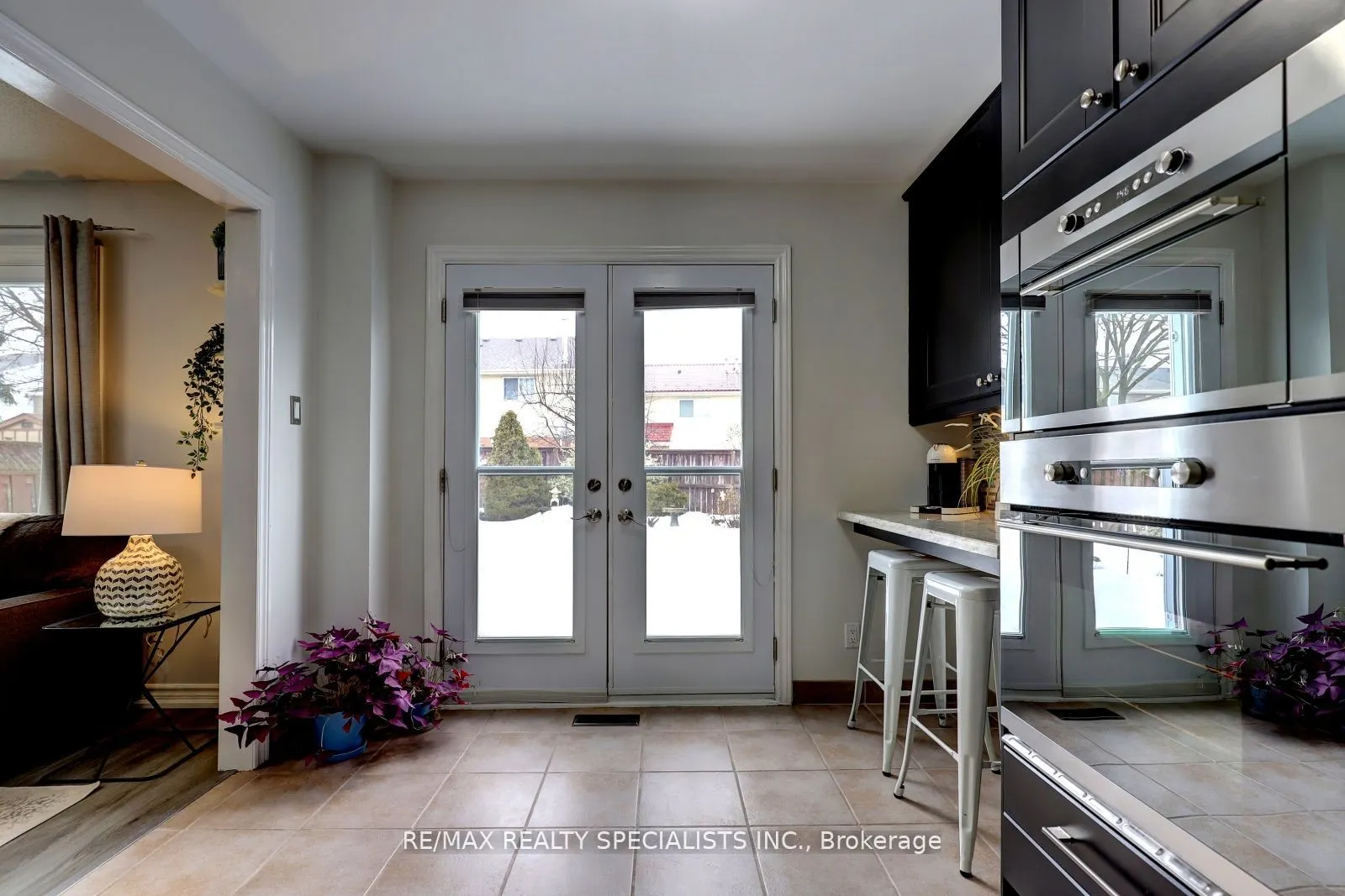 3455 Cherrington Crescent