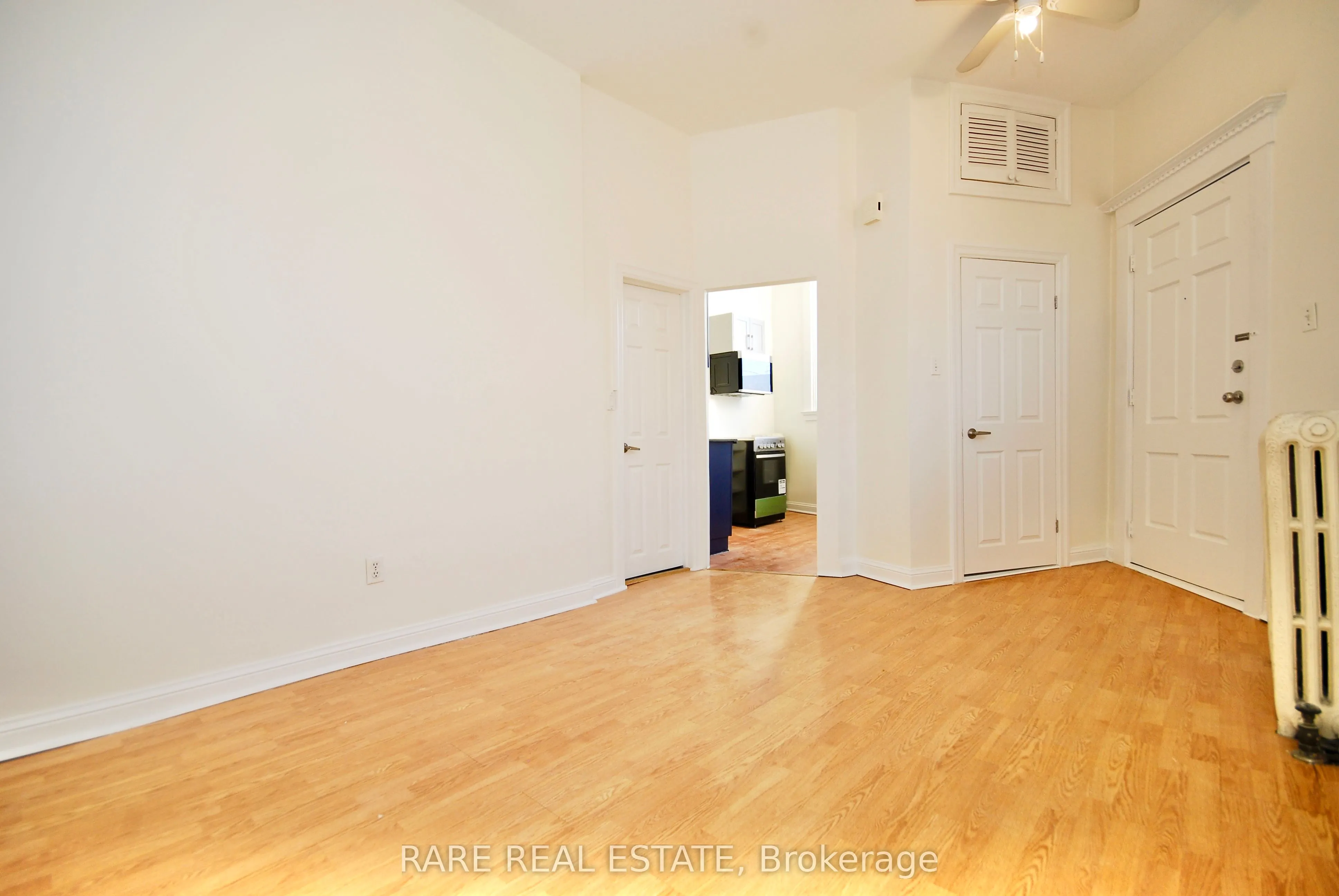 785 Dovercourt Road, #(A)