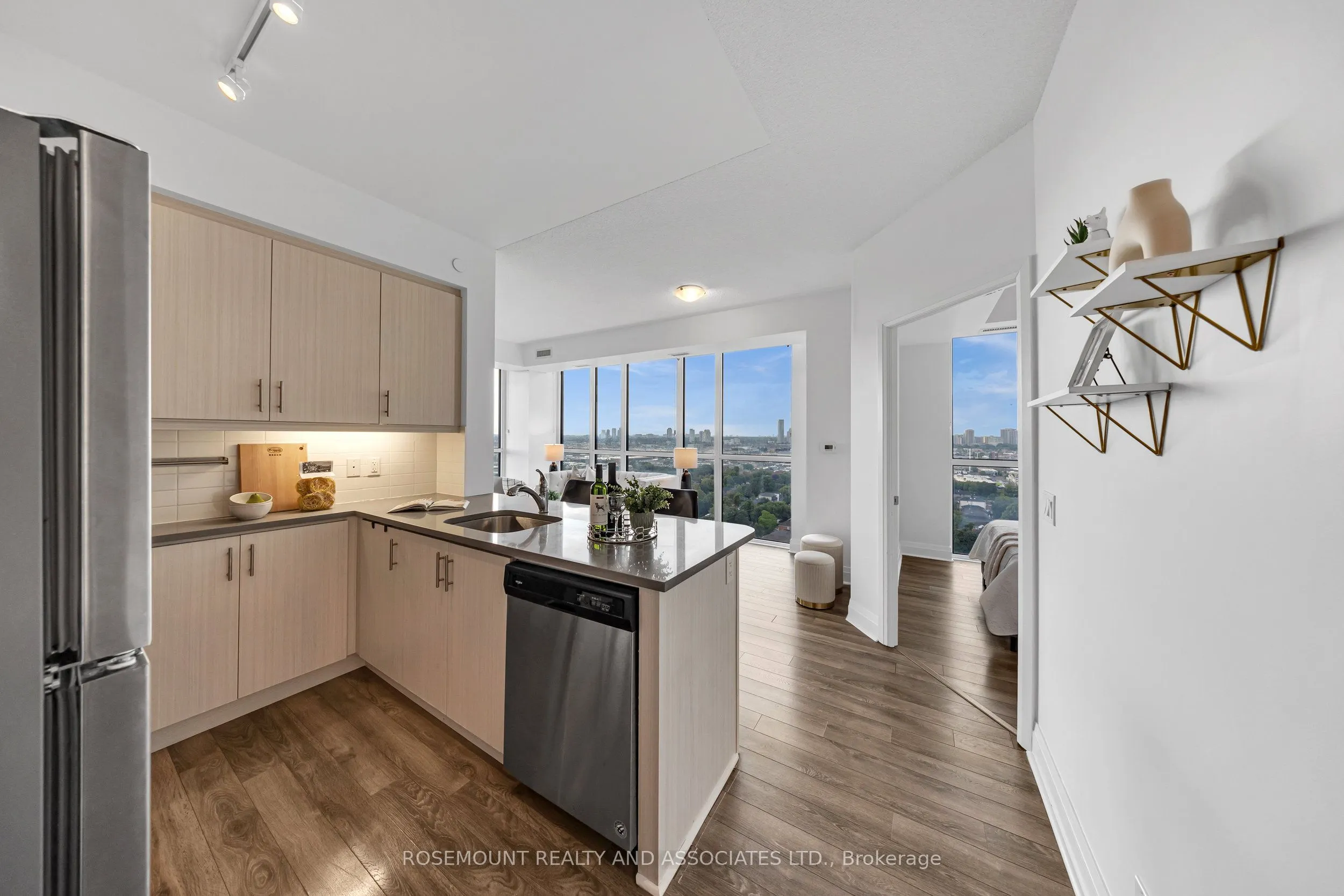 15 ZORRA Street, #1909