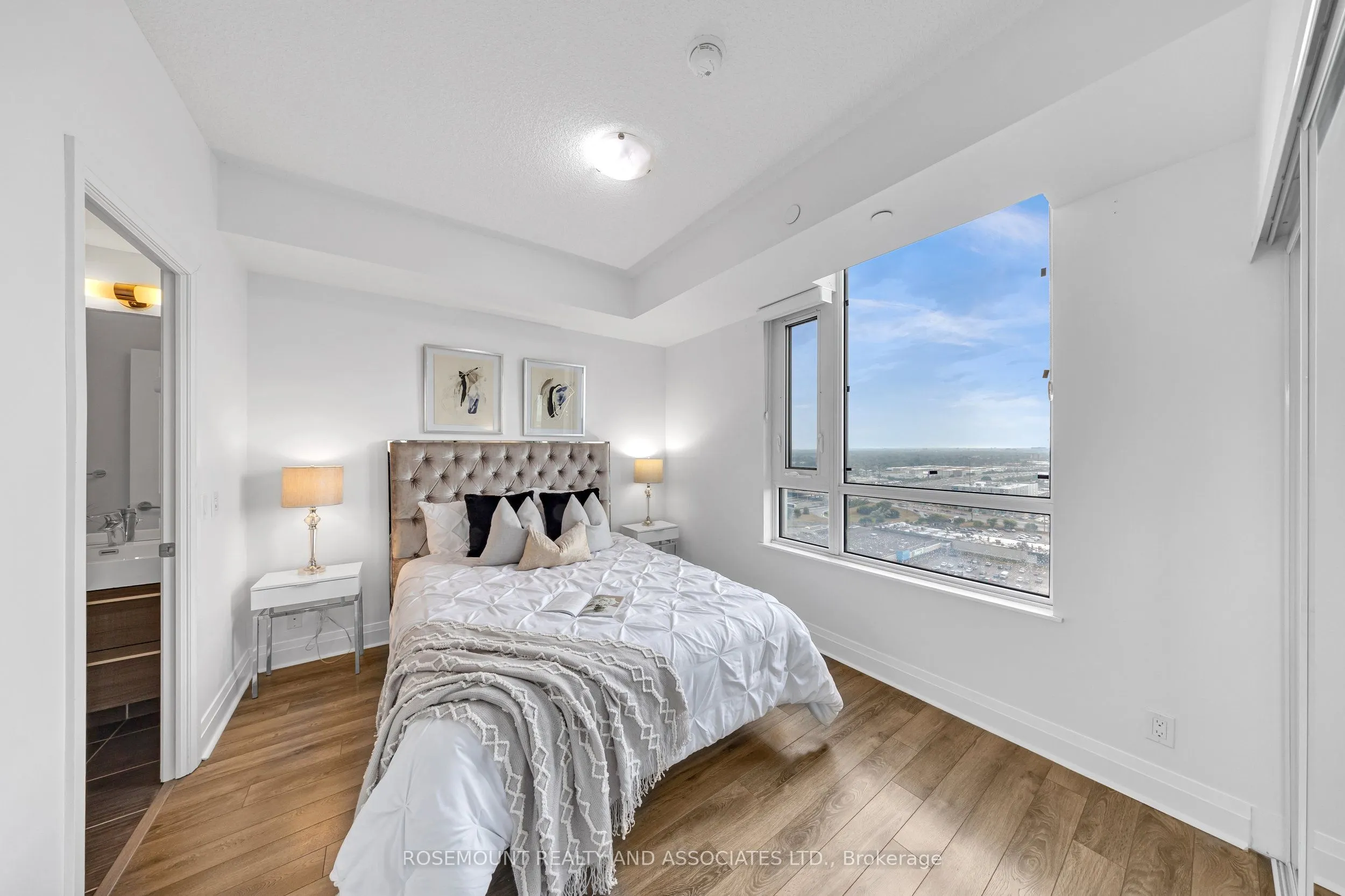 15 ZORRA Street, #1909