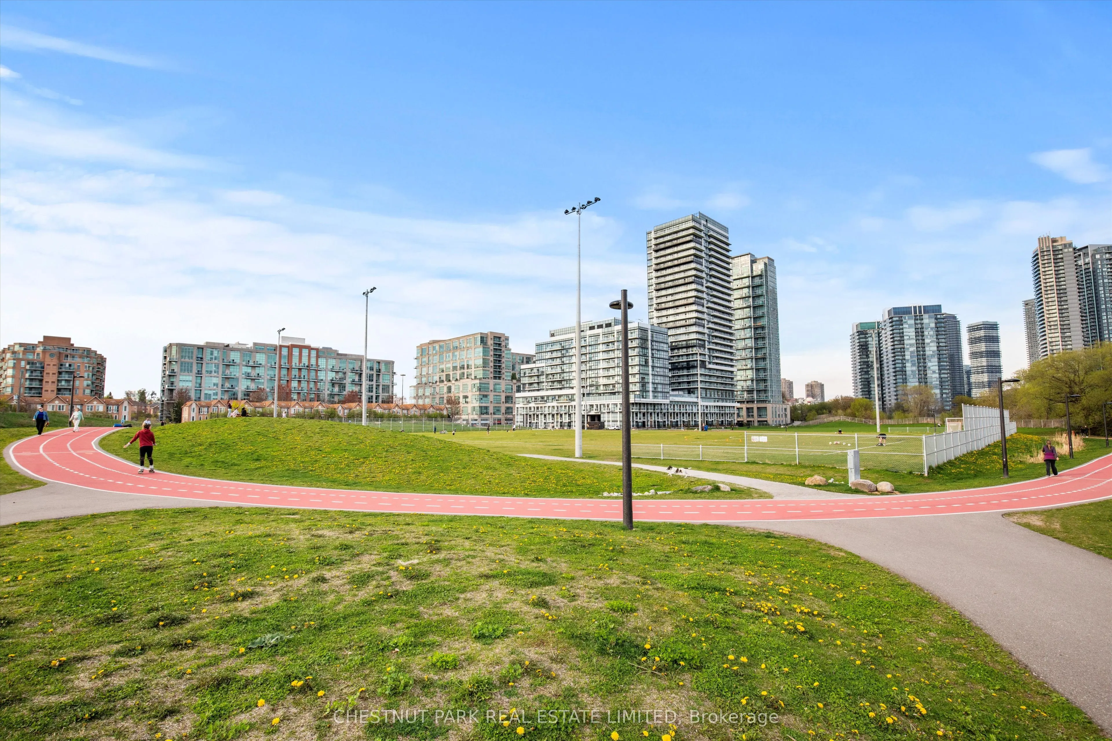 185 Legion Road N, #2216