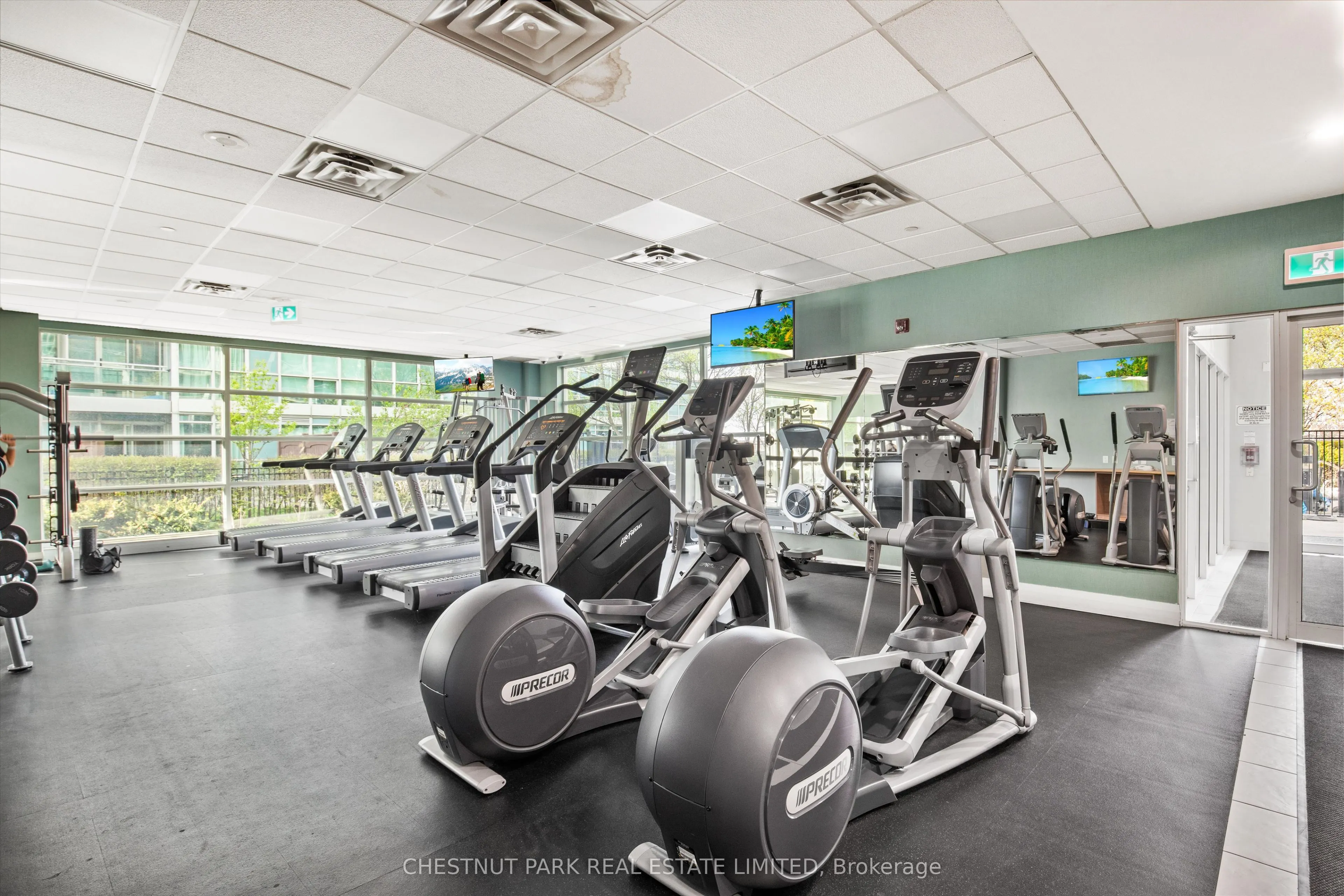 185 Legion Road N, #2216