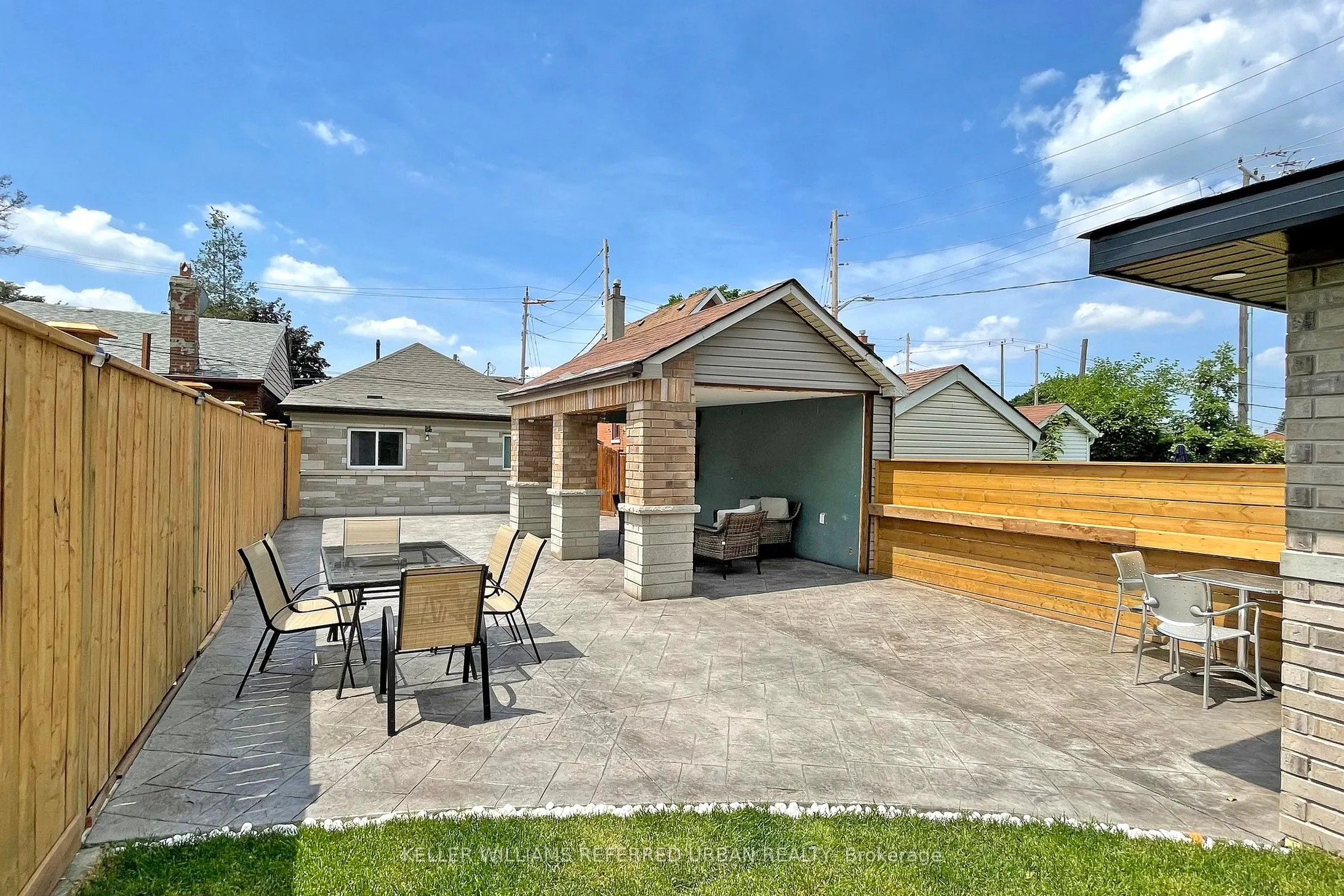 19 Bicknell Avenue
